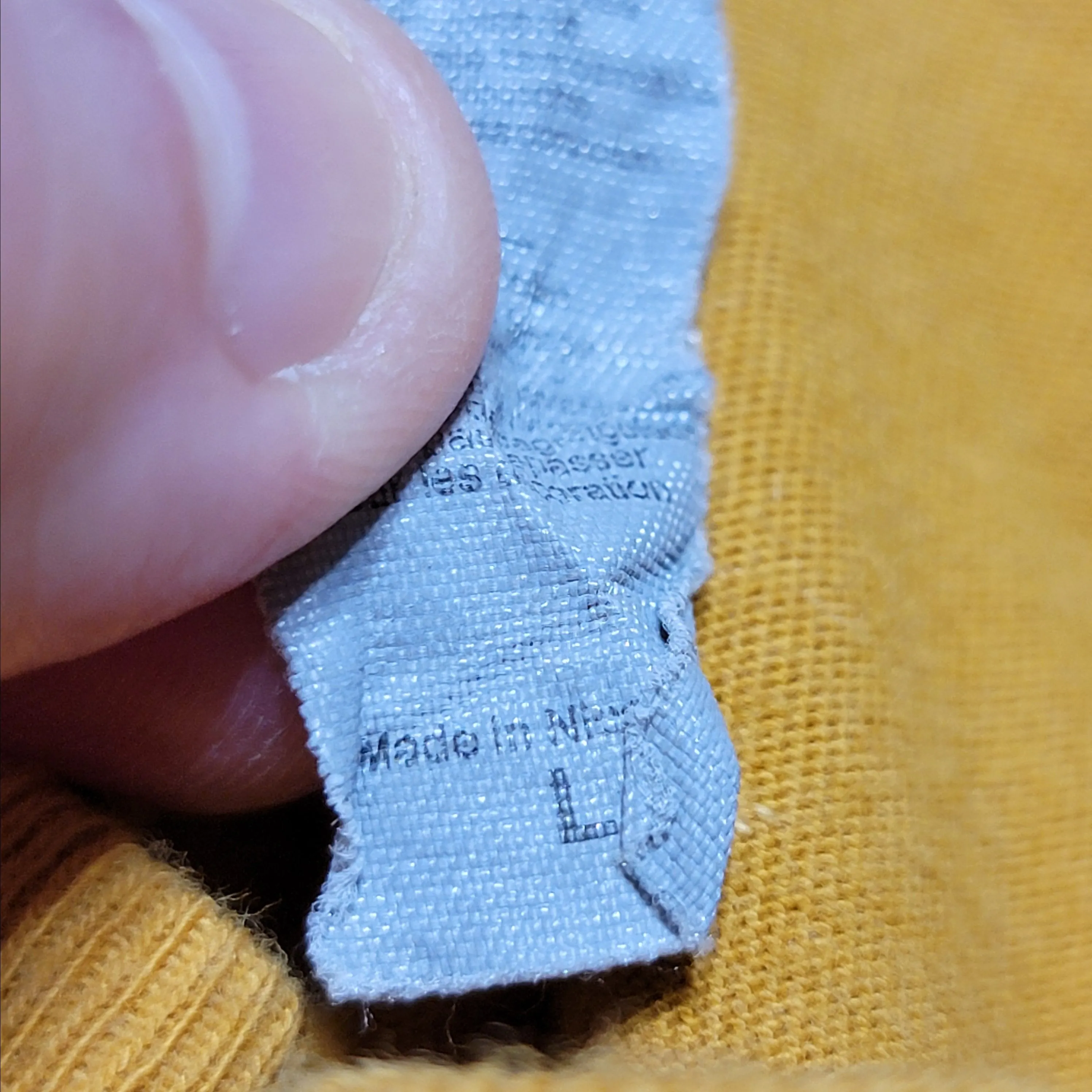 Listing Image Blurred Background