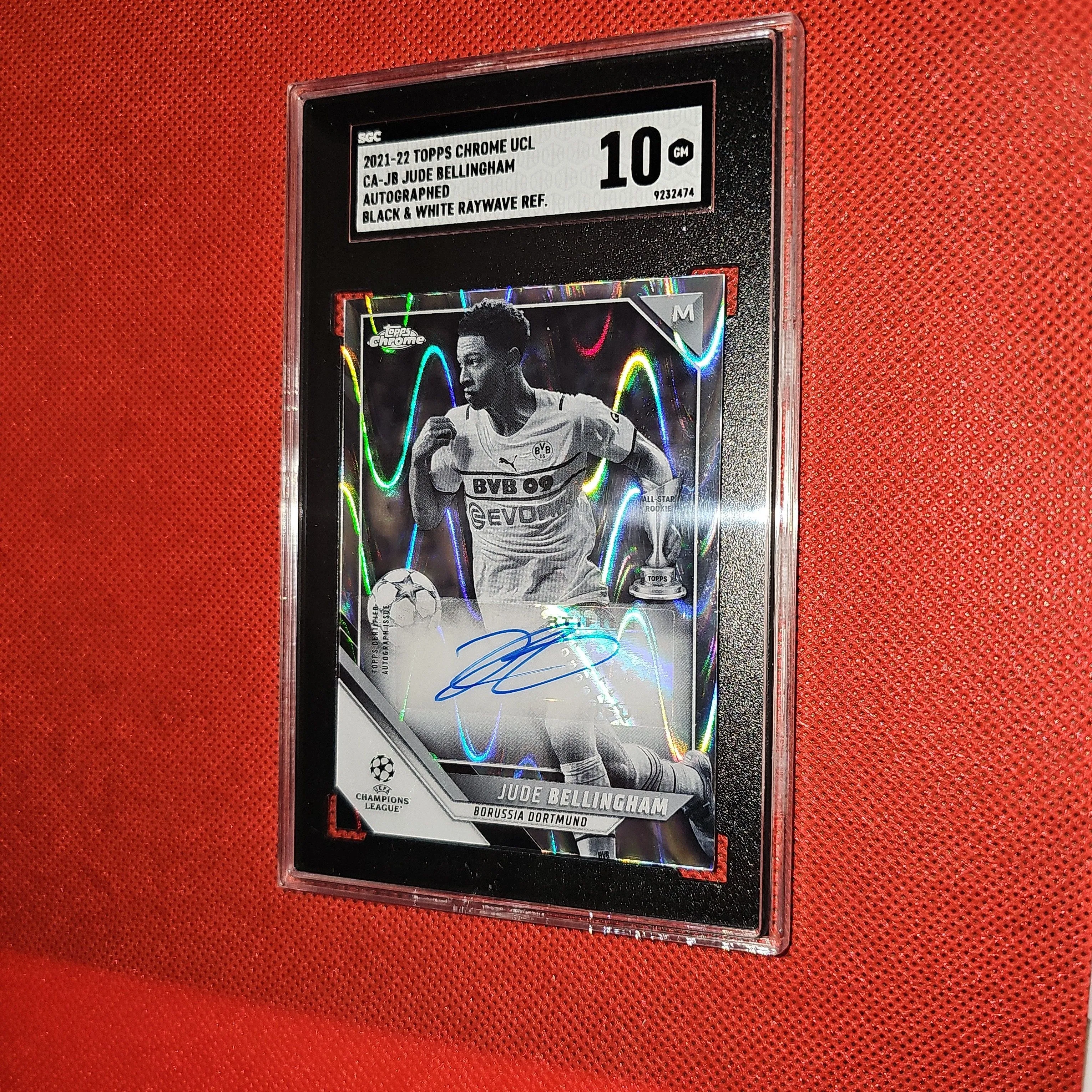 Product image for 2021-22 Topps Chrome UCL Jude Bellingham Auto B&W Raywave Refractor SGC 10