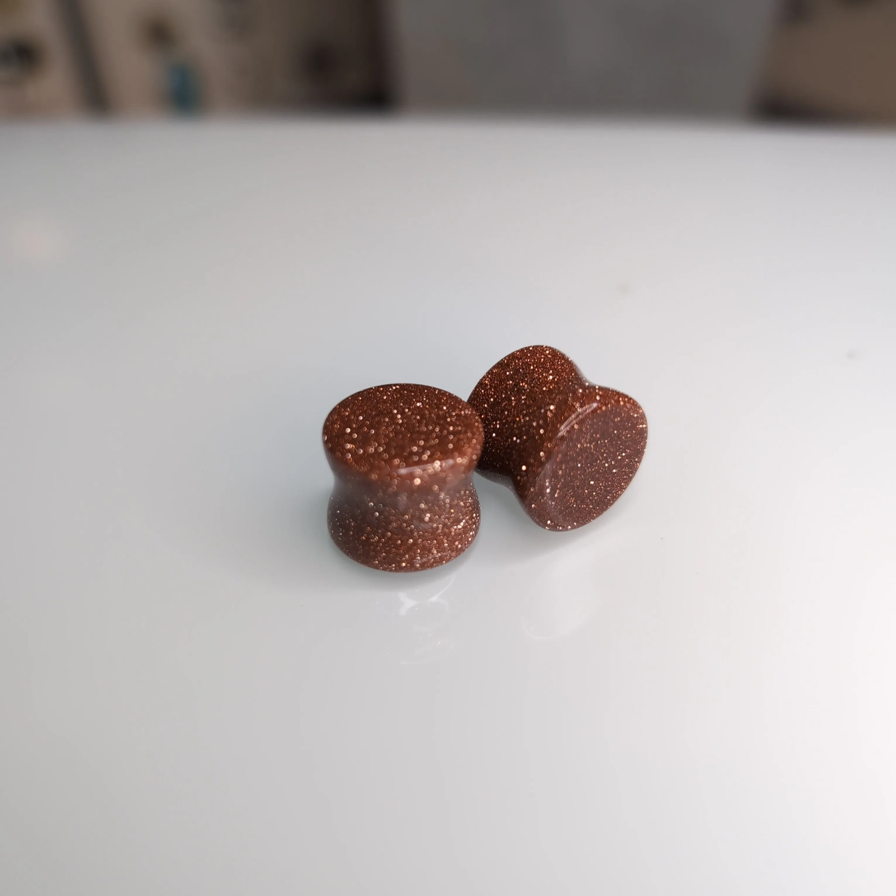 Product image for Red Gold Stone Sunstone Ear Plugs 5mm