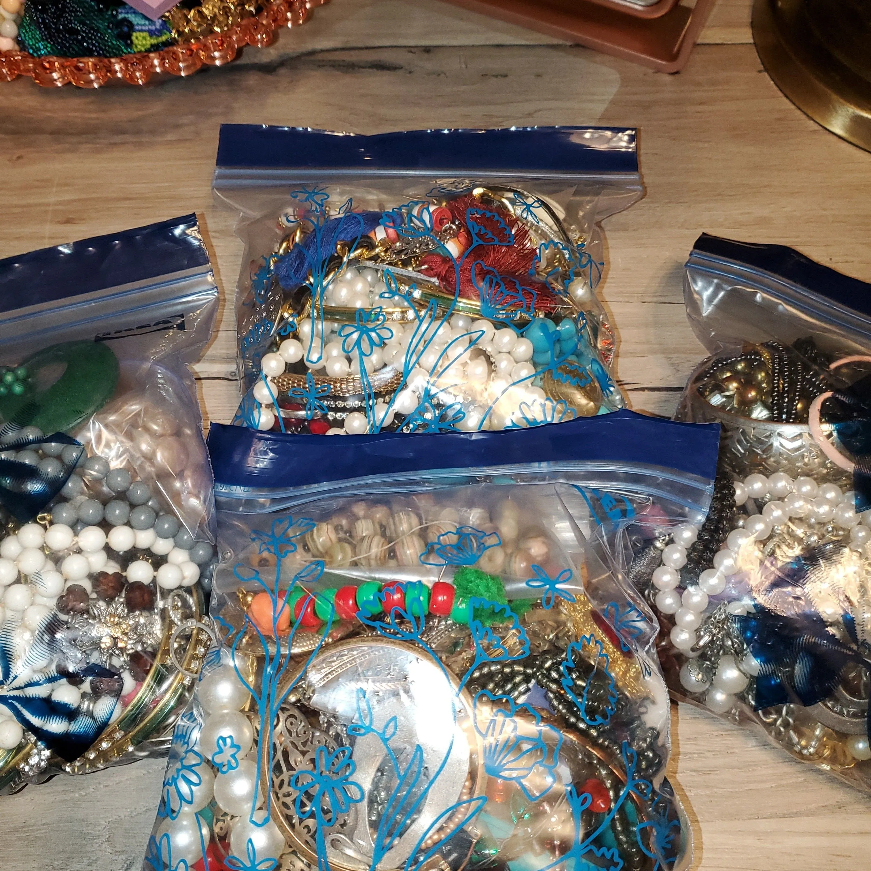 Product image for Hefty Craft Bags