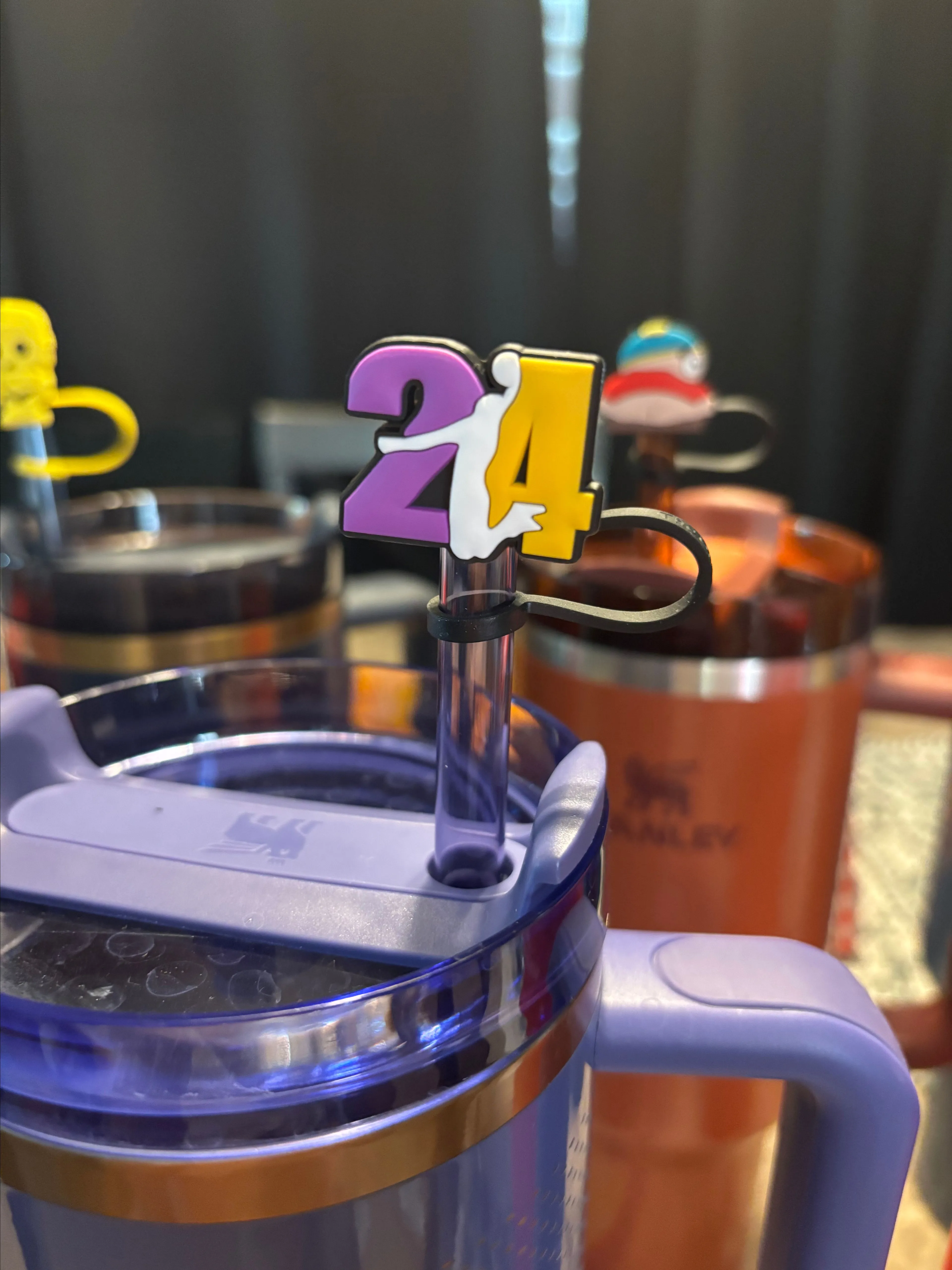 Product image for Kobe Bryant 24 straw topper