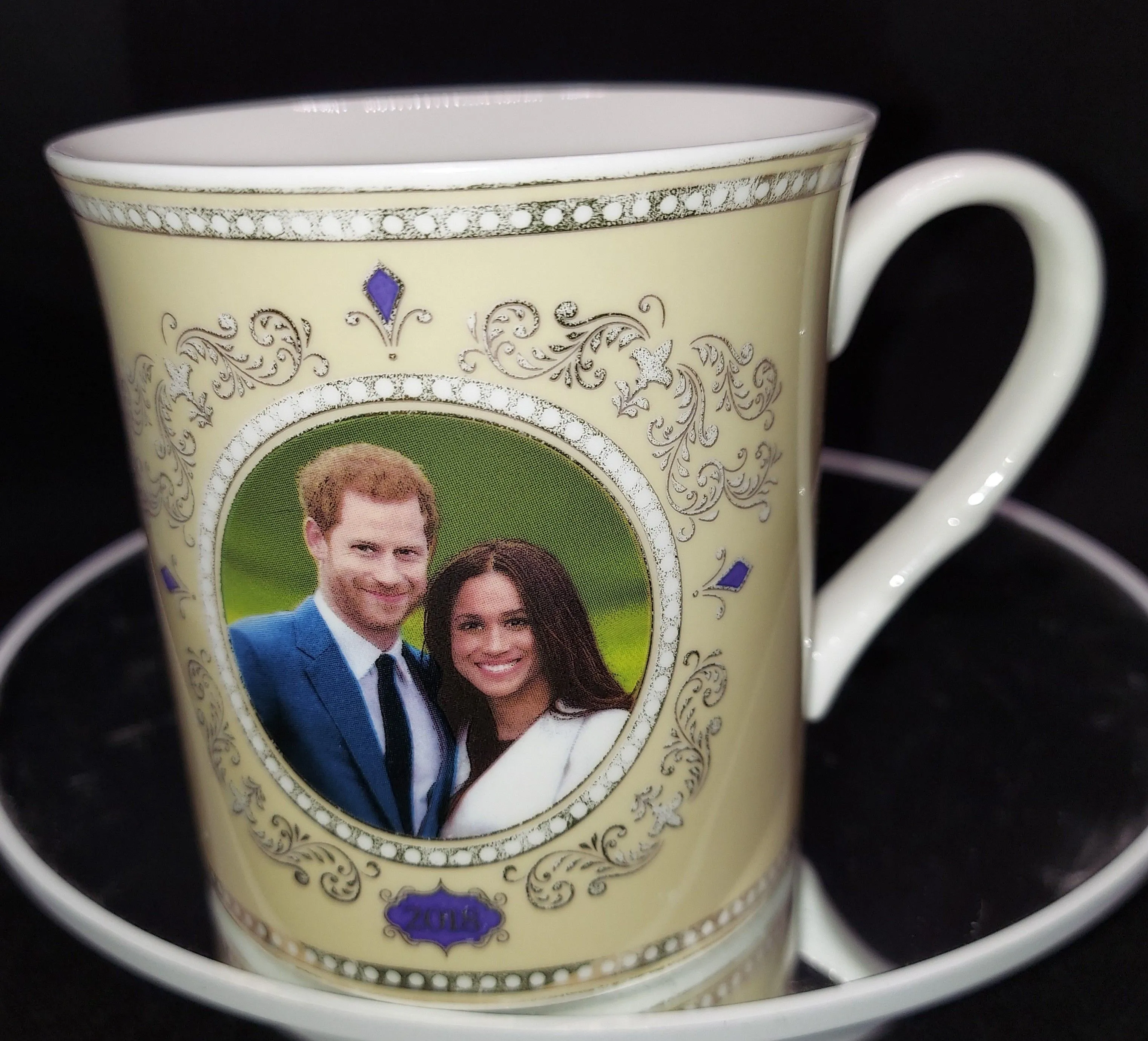 Product image for Prince HARRY MEGHAN Markle Wedding Mug Cup Fine Bone China 24 Carat Gold Gilded