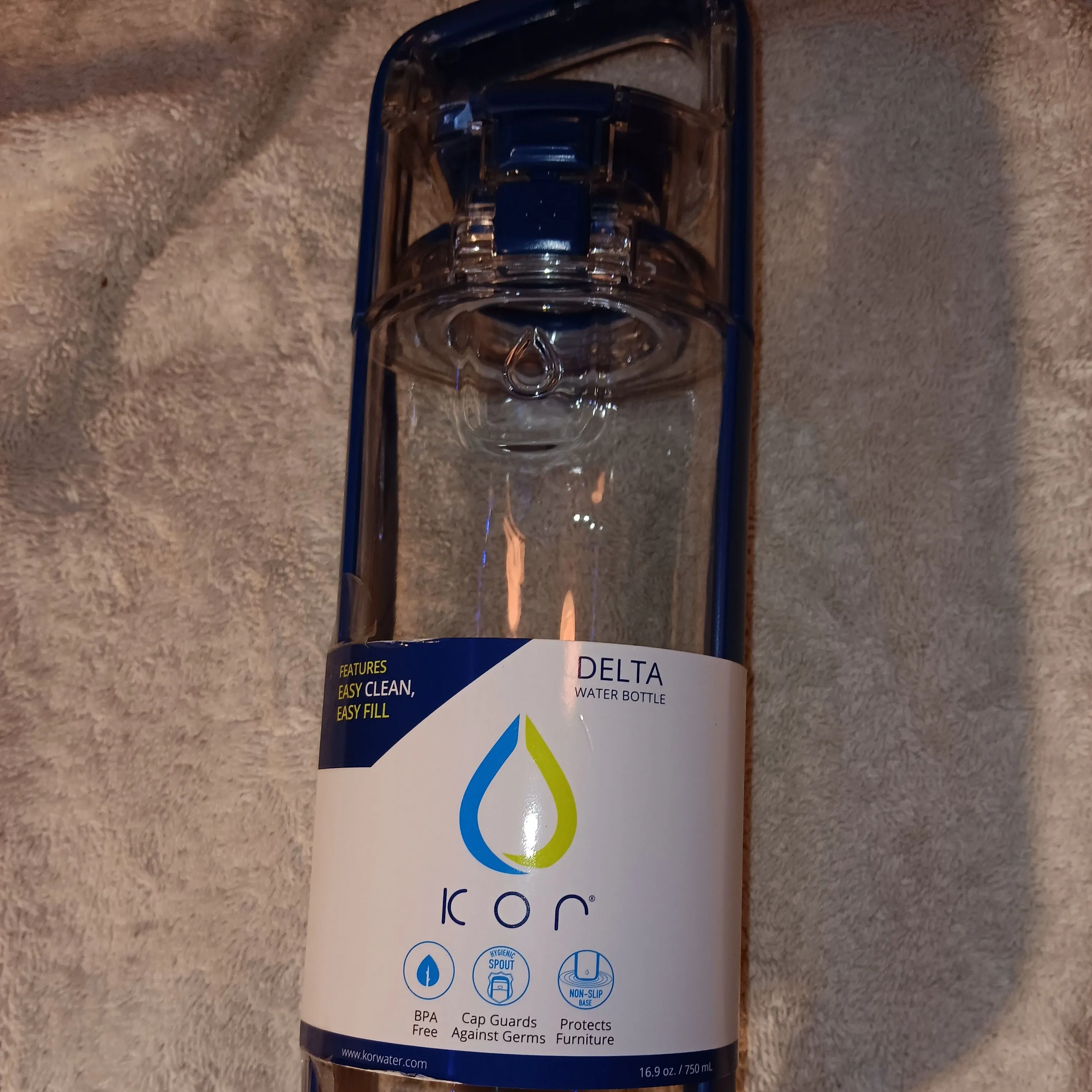 Product image for 16.9 oz water bottle