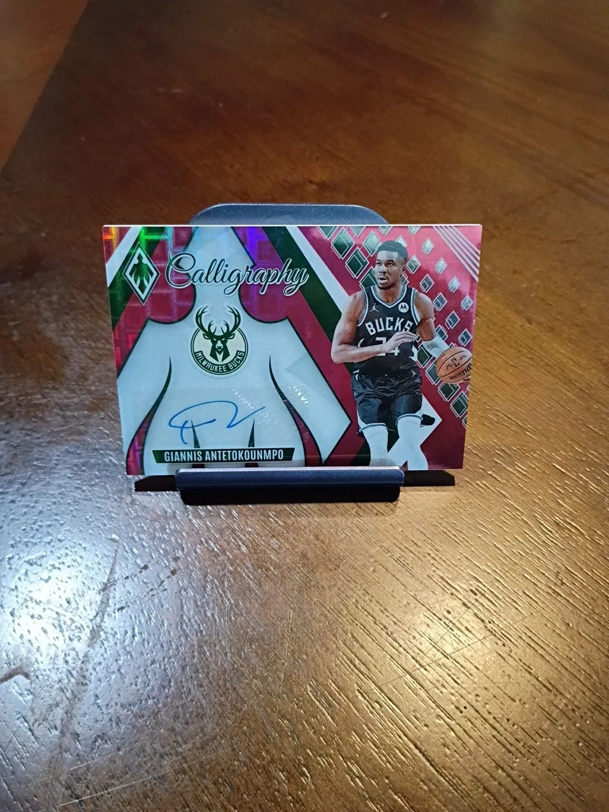 Product image for 2023-24 Phoenix Basketball Giannis Antetokounmpo Caligraphy Auto /11
