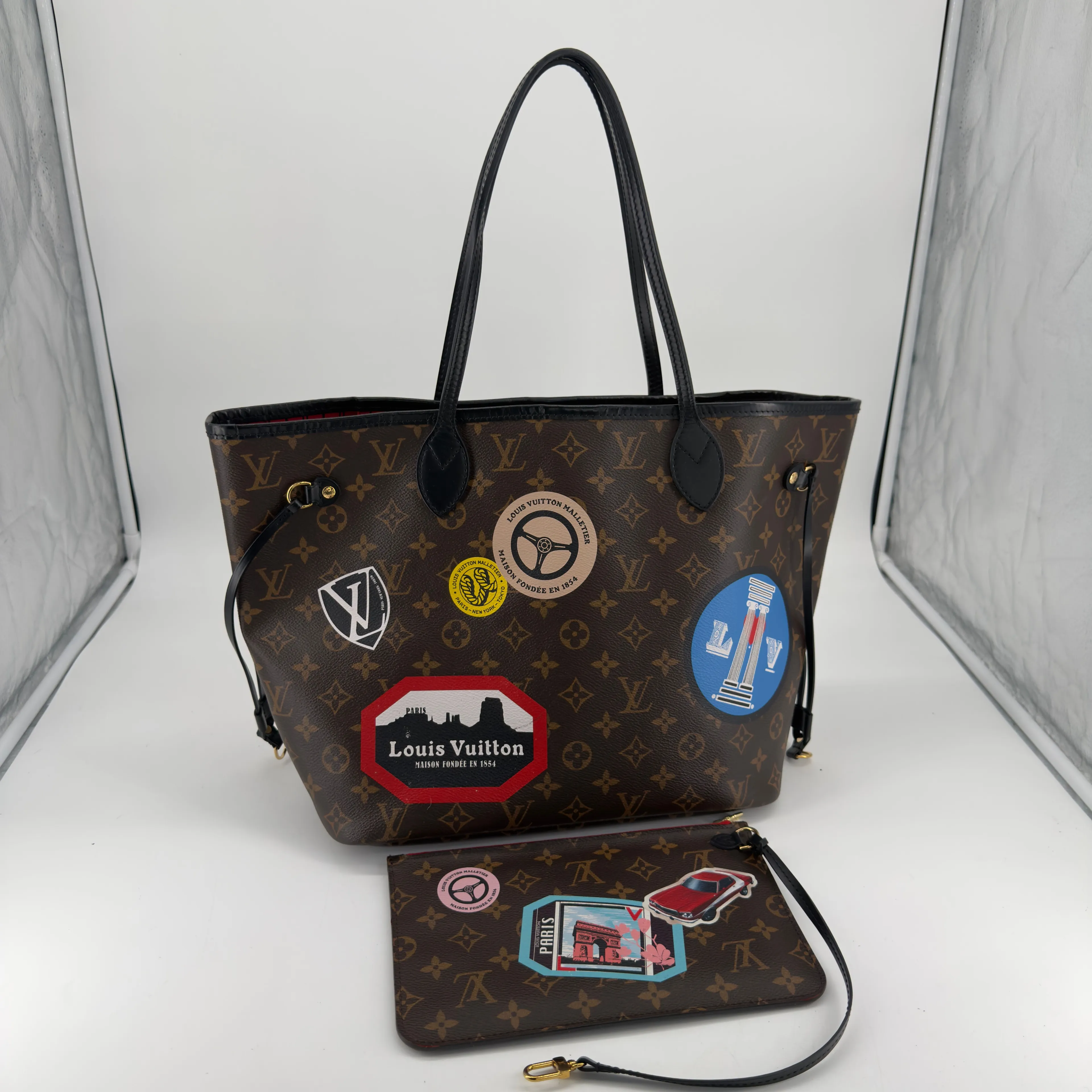 Product image for 1022 🌟👜🎨 Louis Vuitton Neverfull MM World Tour 