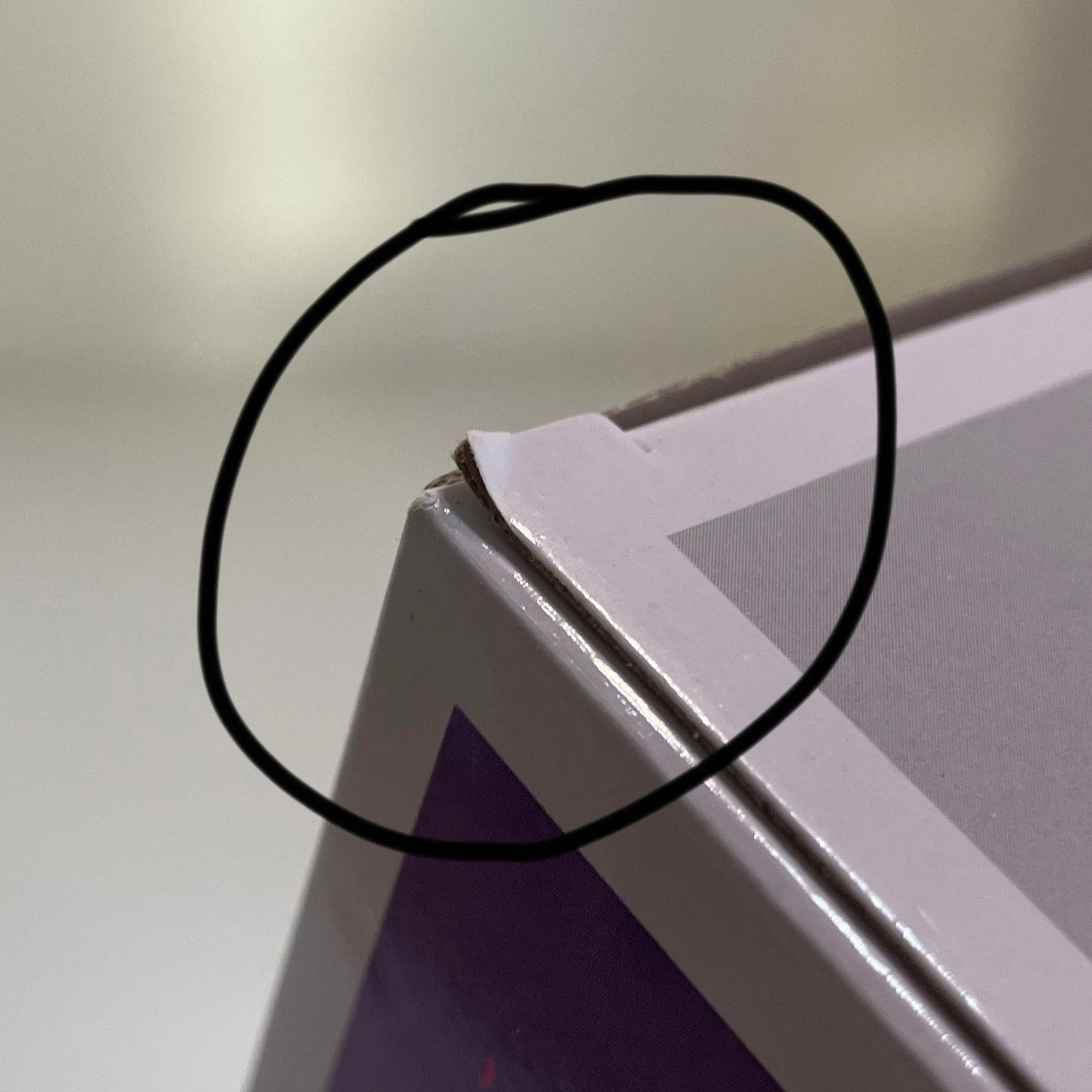 Listing Image Blurred Background