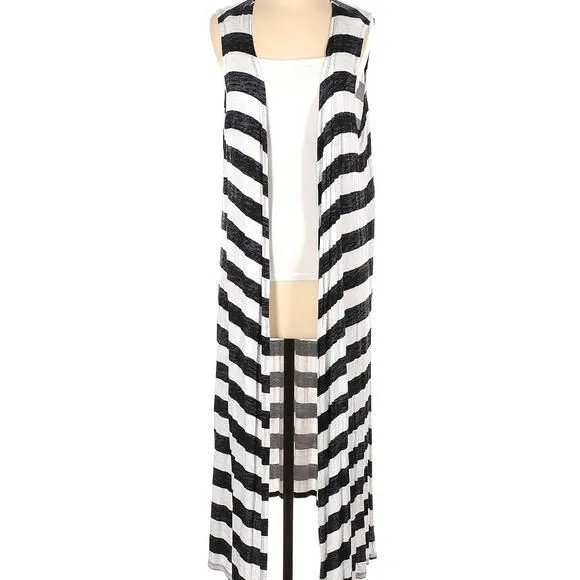 Listing Image Blurred Background
