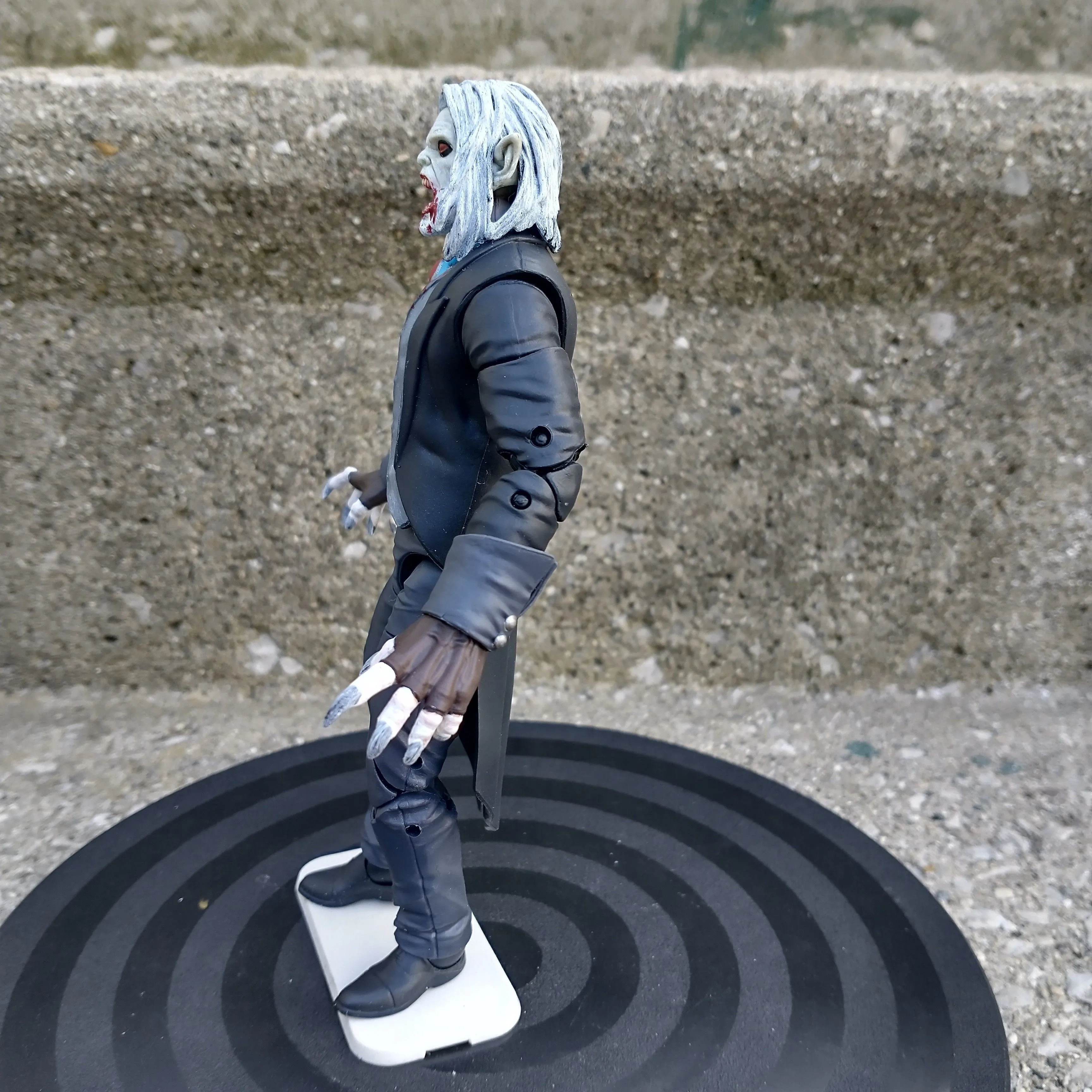 Listing Image Blurred Background