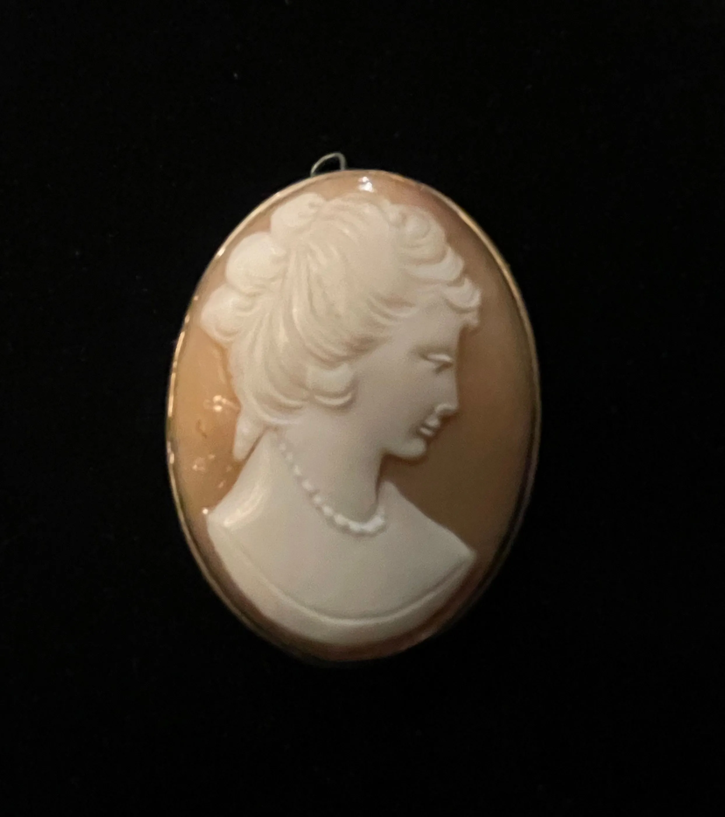Product image for Vintage Hand Carved Shell Cameo Brooch/Pendant 800 Silver
