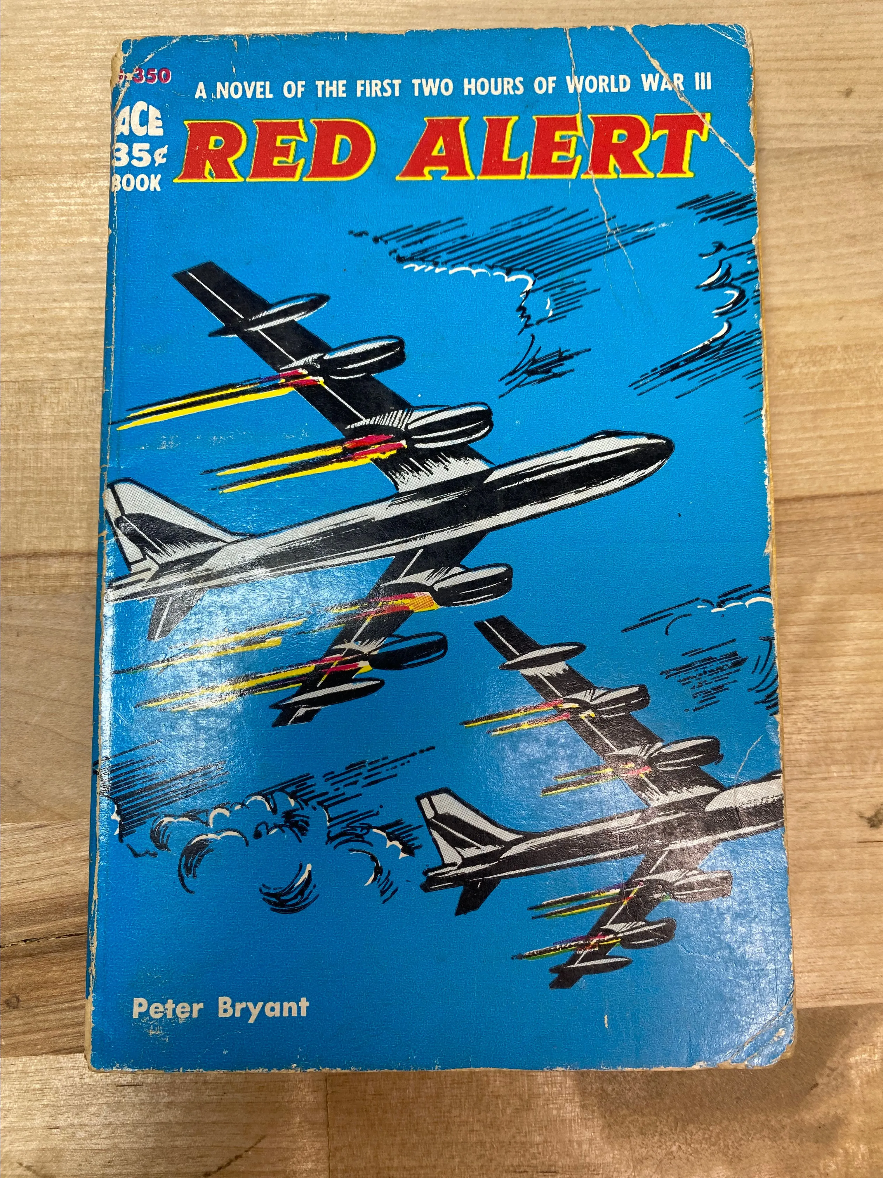 Product image for Red Alert - Peter Bryant