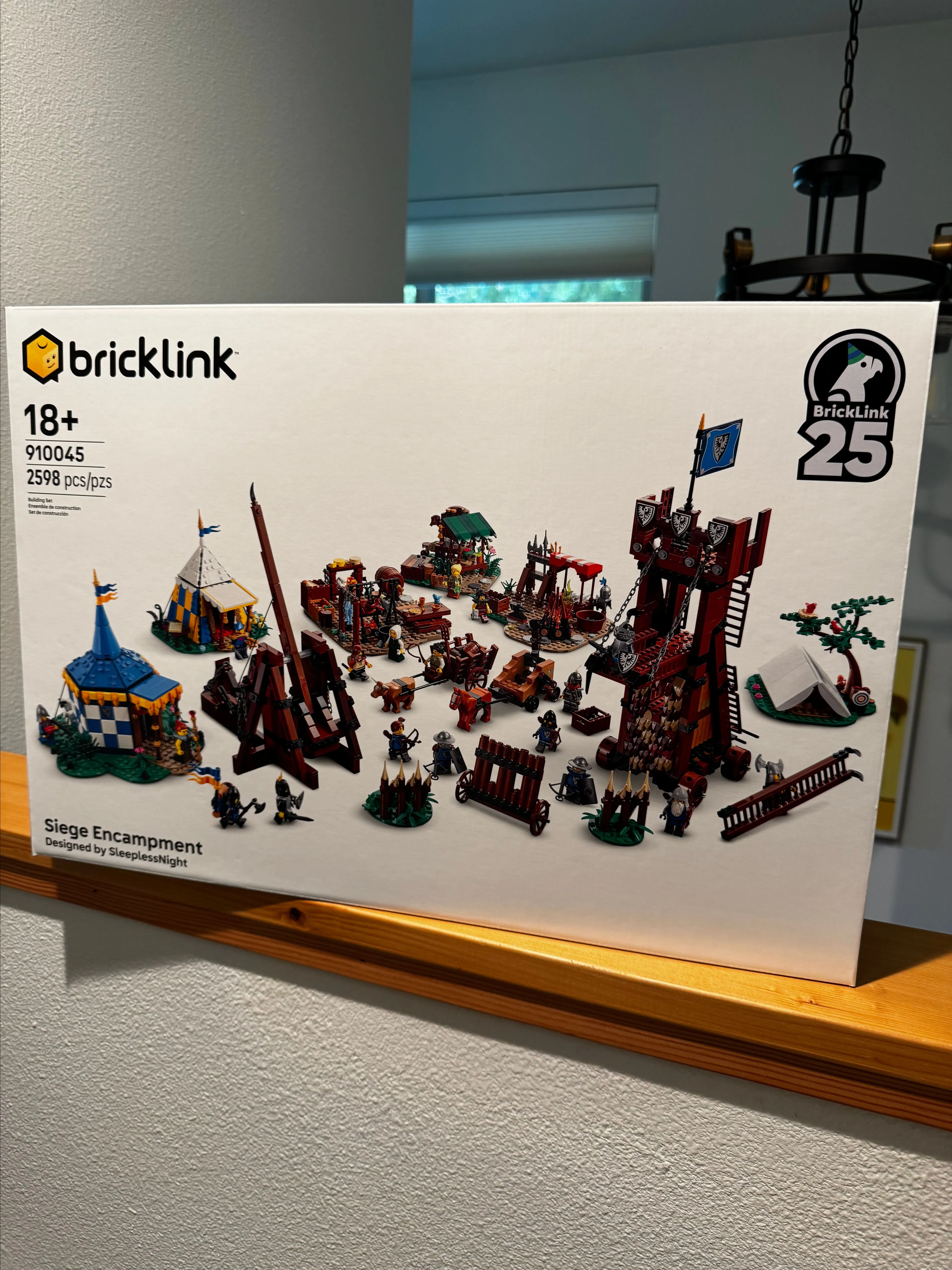 Product image for LEGO 910045 Siege Encampment - Bricklink Designer Program Series 4