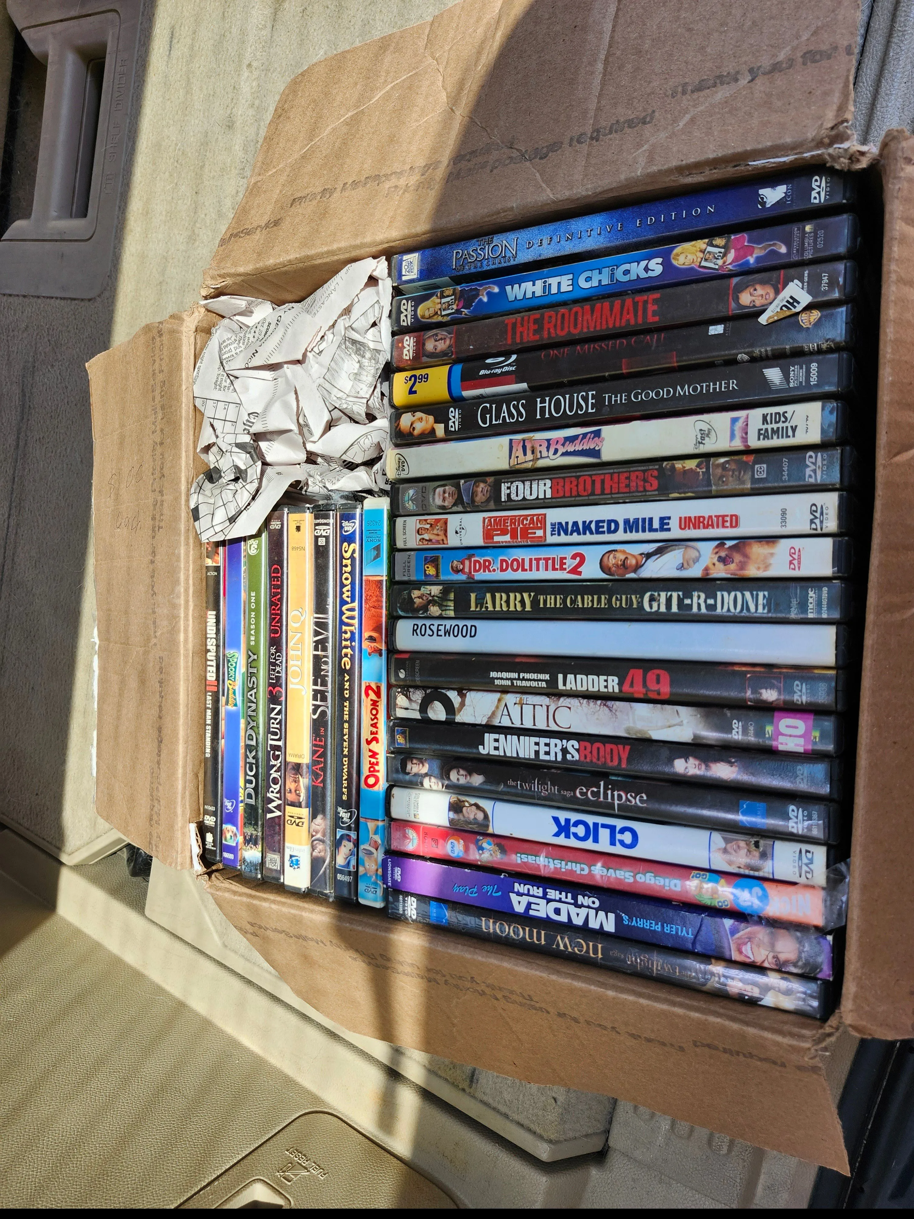 Product image for Flat Rate Box of 27 DVD'S, As shown in pictures  #2