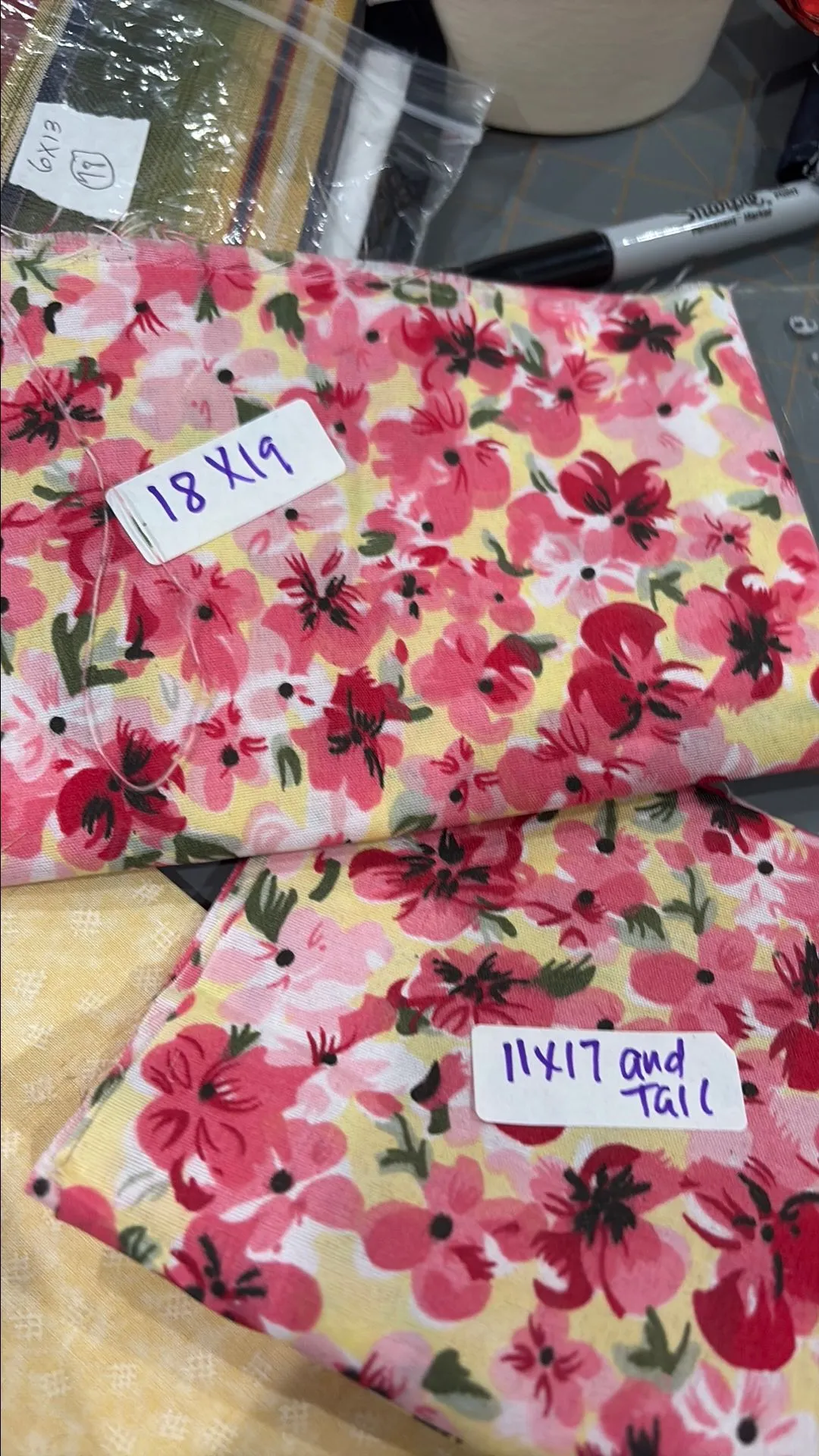 Listing Image Blurred Background