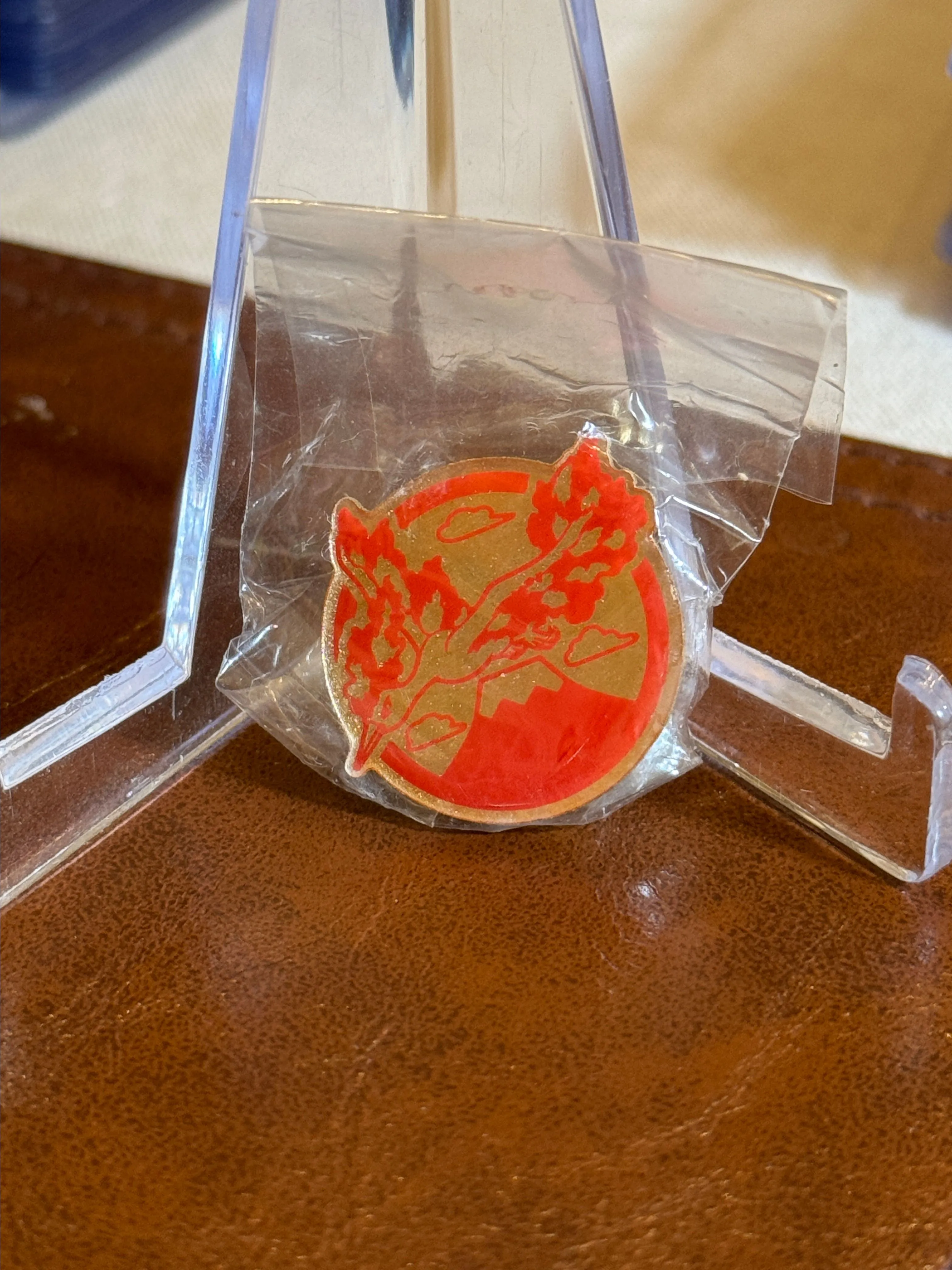 Product image for Moltres - Japan Mt Fuji Pokemon Limited Edition Pin Badge Gachapon rare (NEW)
