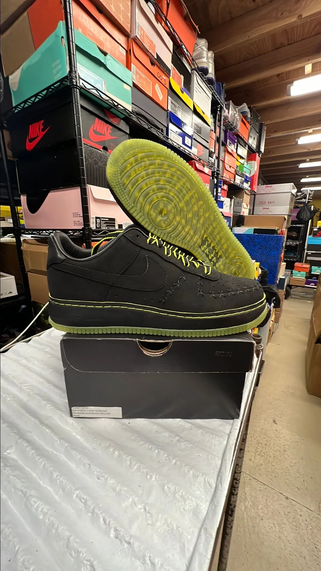 Product image for *1/50 SAMPLE* 2007 NIKE AF1 LOW "KAWS 1WORLD SAMPLE* SIZE 10M BRAND NEW