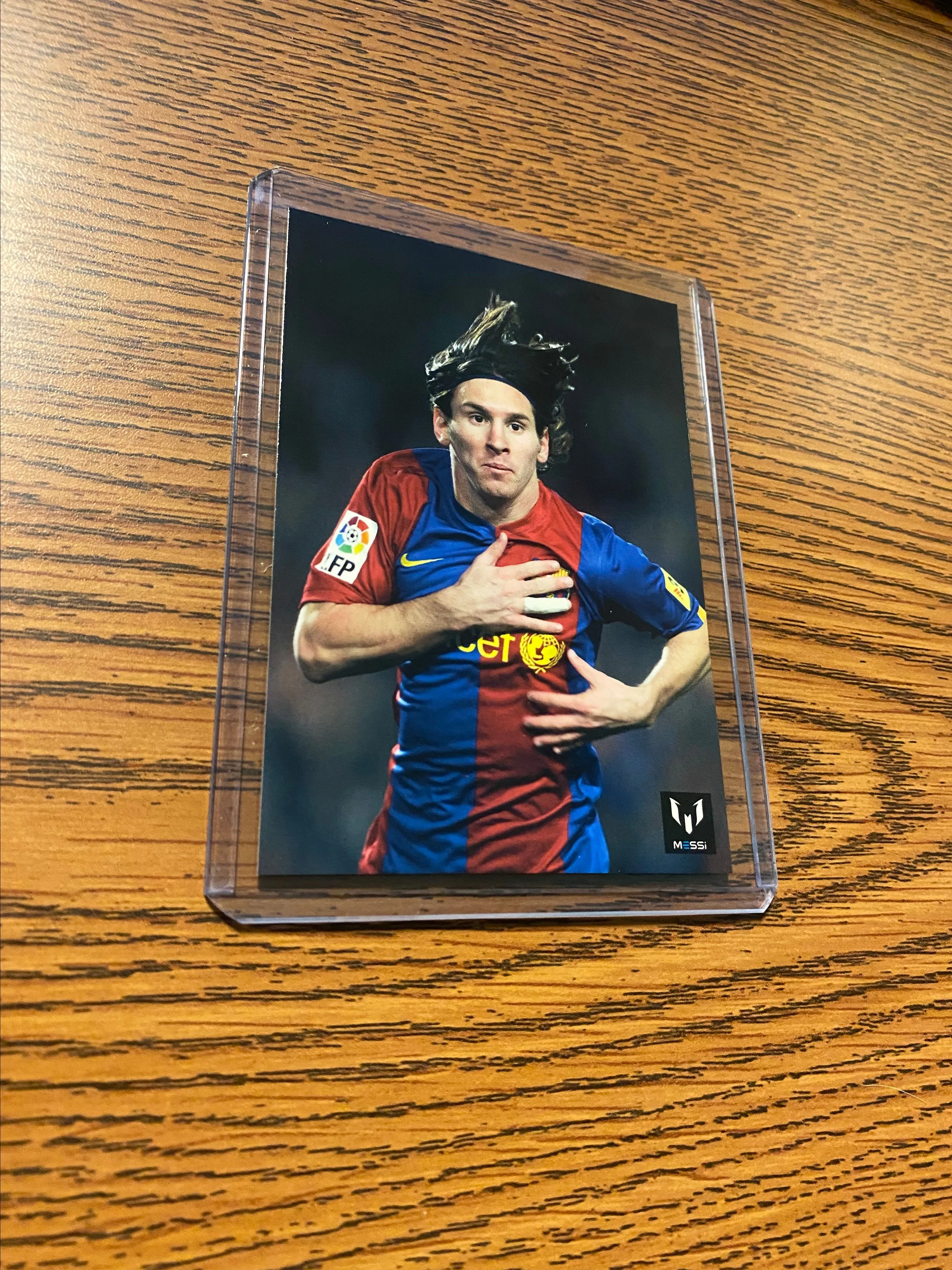 Product image for Lionel Messi #9 Icons 2013 Barcelona Argentina Official Card Collection
