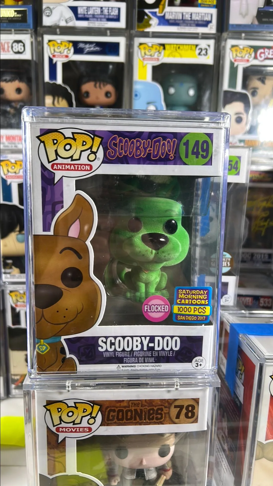 Product image for Scooby doo green flocked