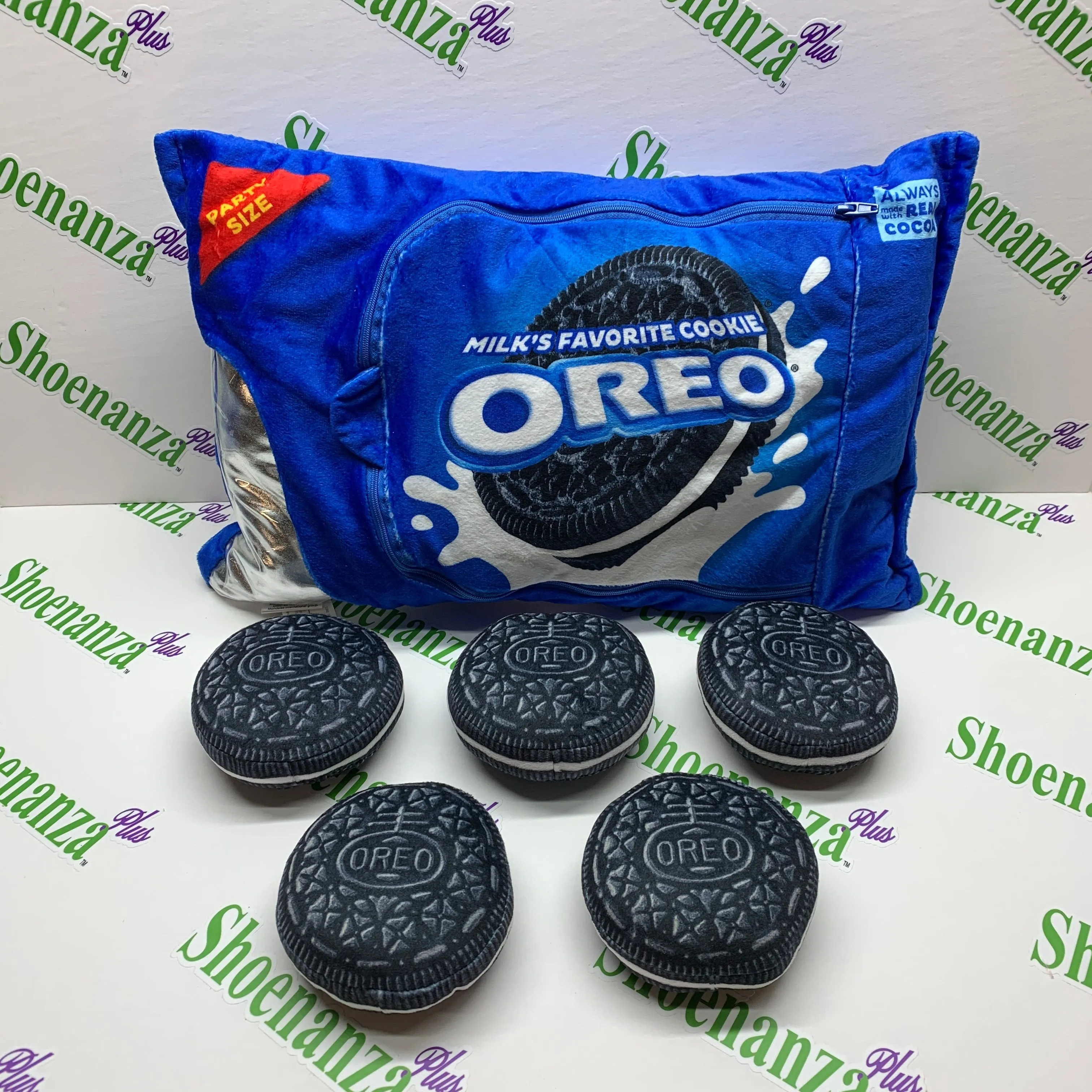 Product image for Oreo Package Pillow Set 5 Mini Cookie Pillows Plush Zipper Pocket 18" x 12"