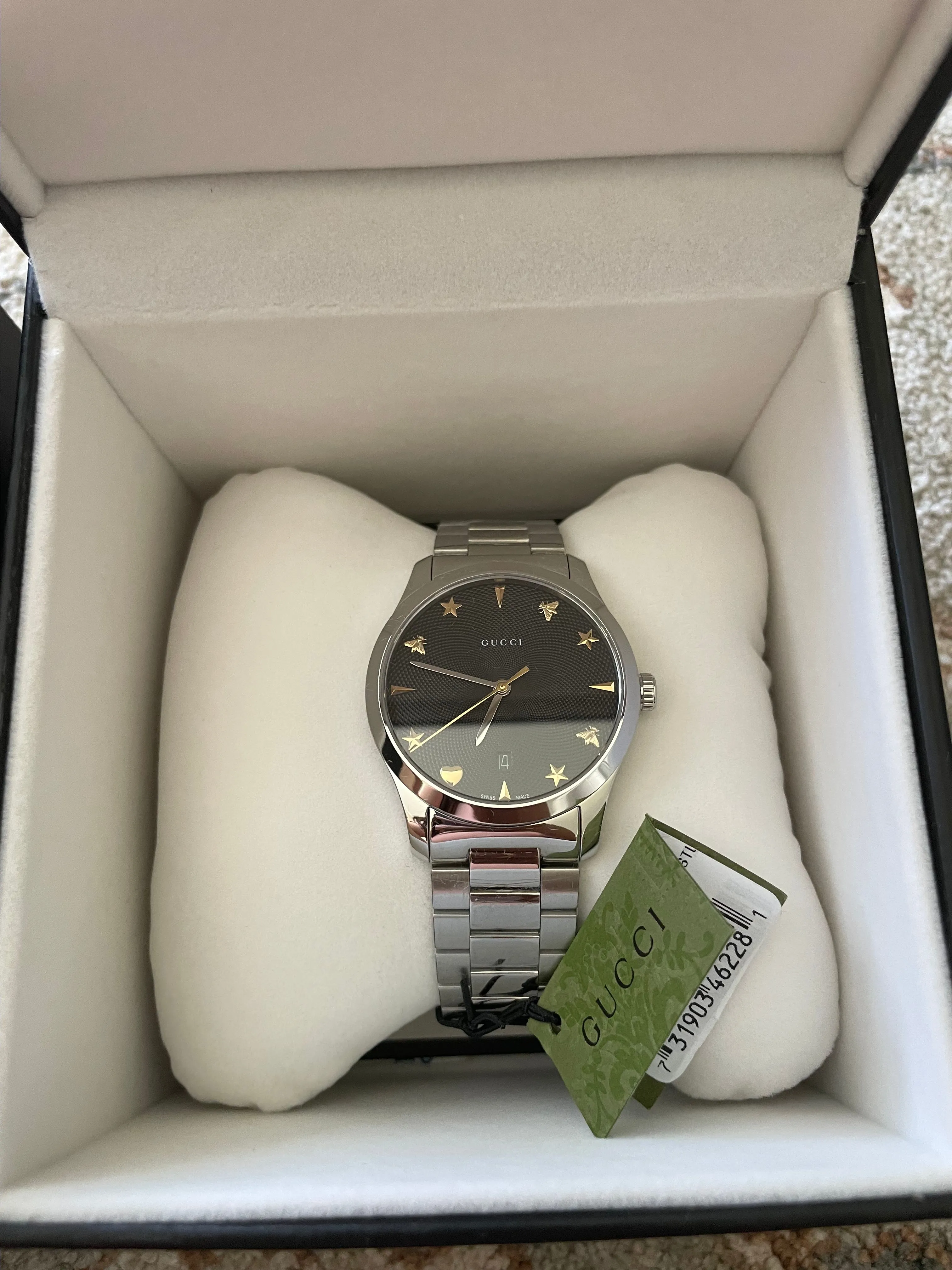 Listing Image Blurred Background