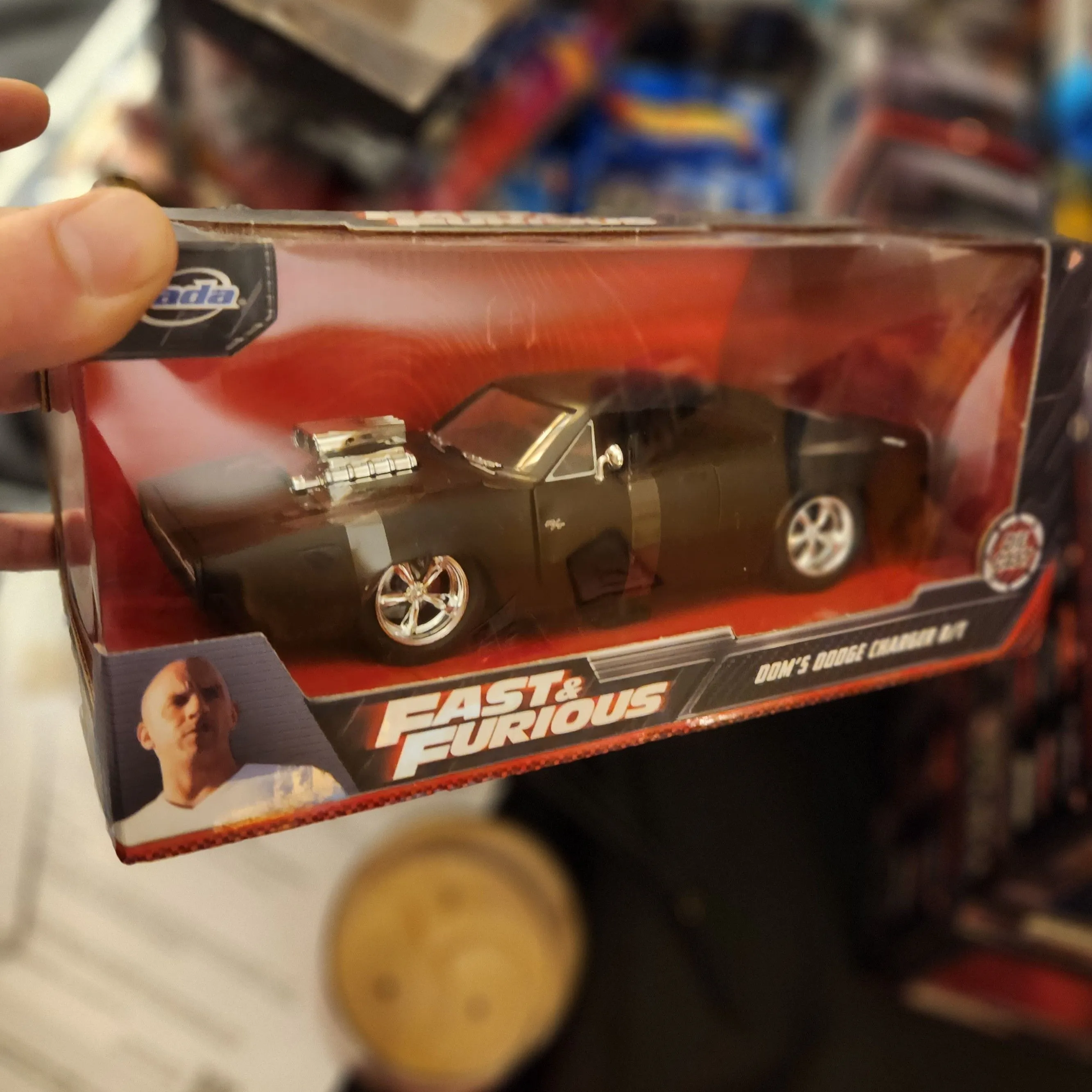 Product image for 1:24 fast and furious doms charger r/t in flat black