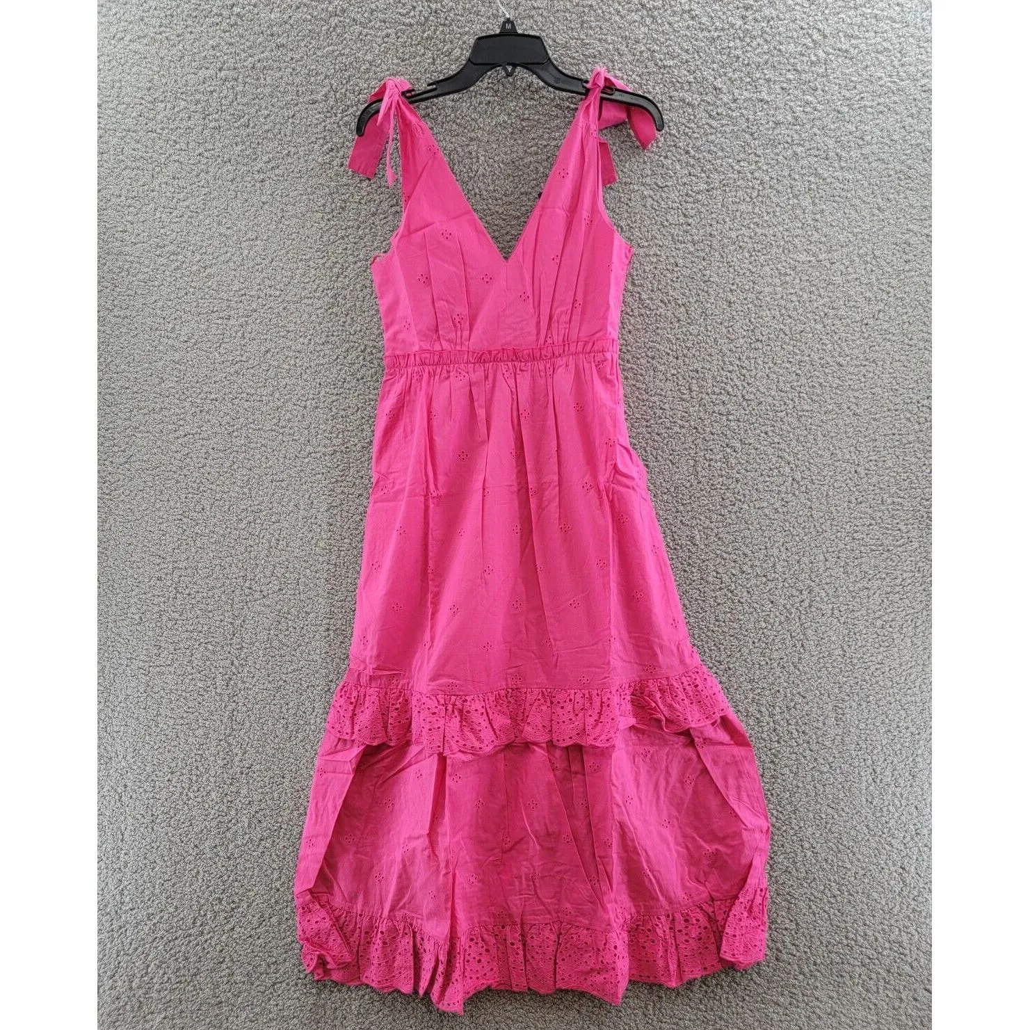 AQUA Eyelet Sleeveless Midi Dress Women's S Hot Pink V-Neck Ruffle Trim  Side Zip  Whatnot: Shop, Sell, Connect