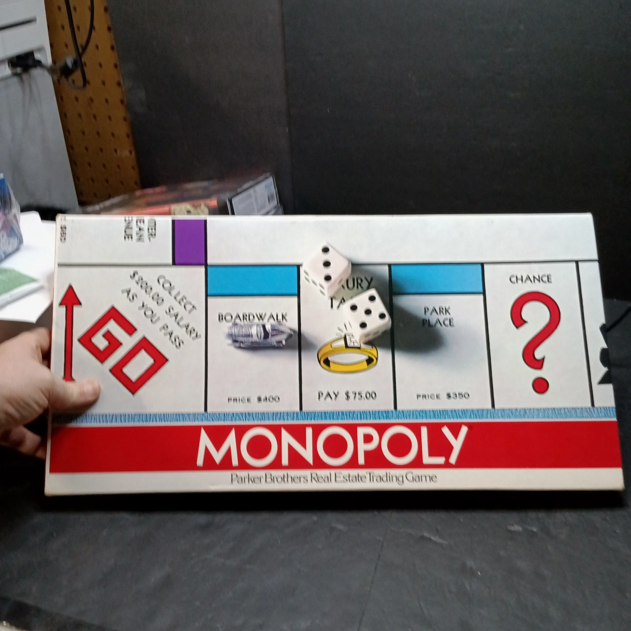 Product image for #00 1975 Original Monopoly Parker Brothers opened never used