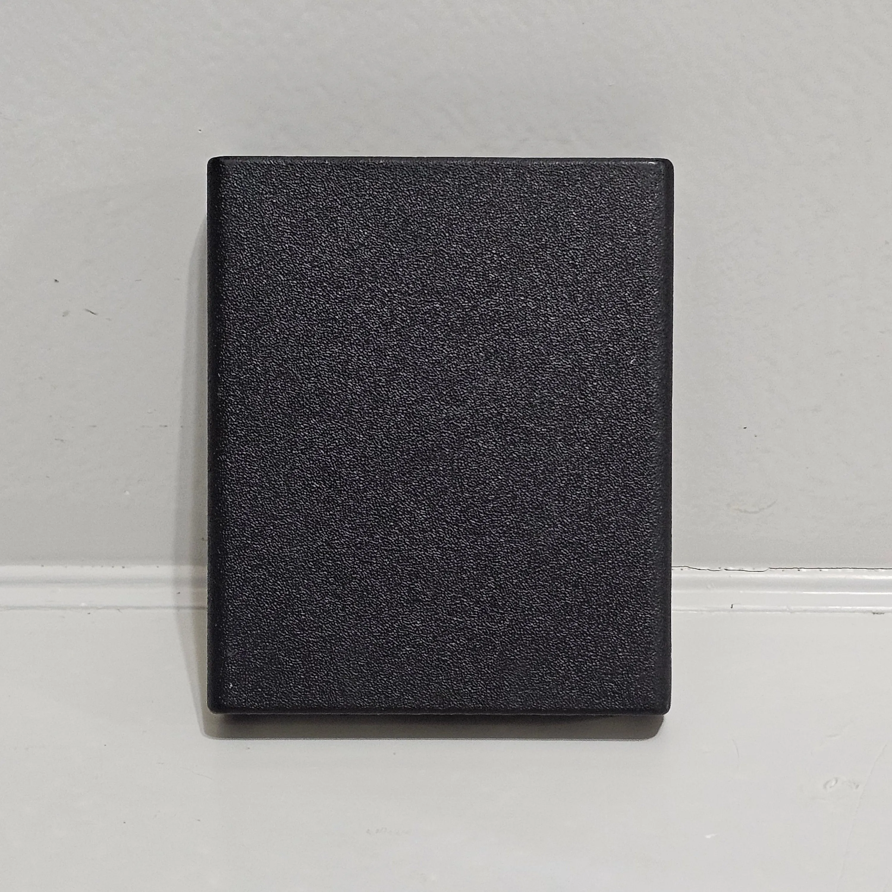 Listing Image Blurred Background