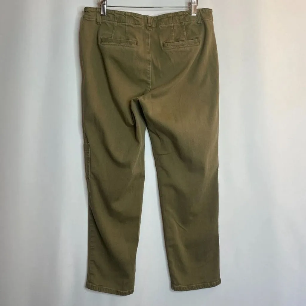 Listing Image Blurred Background