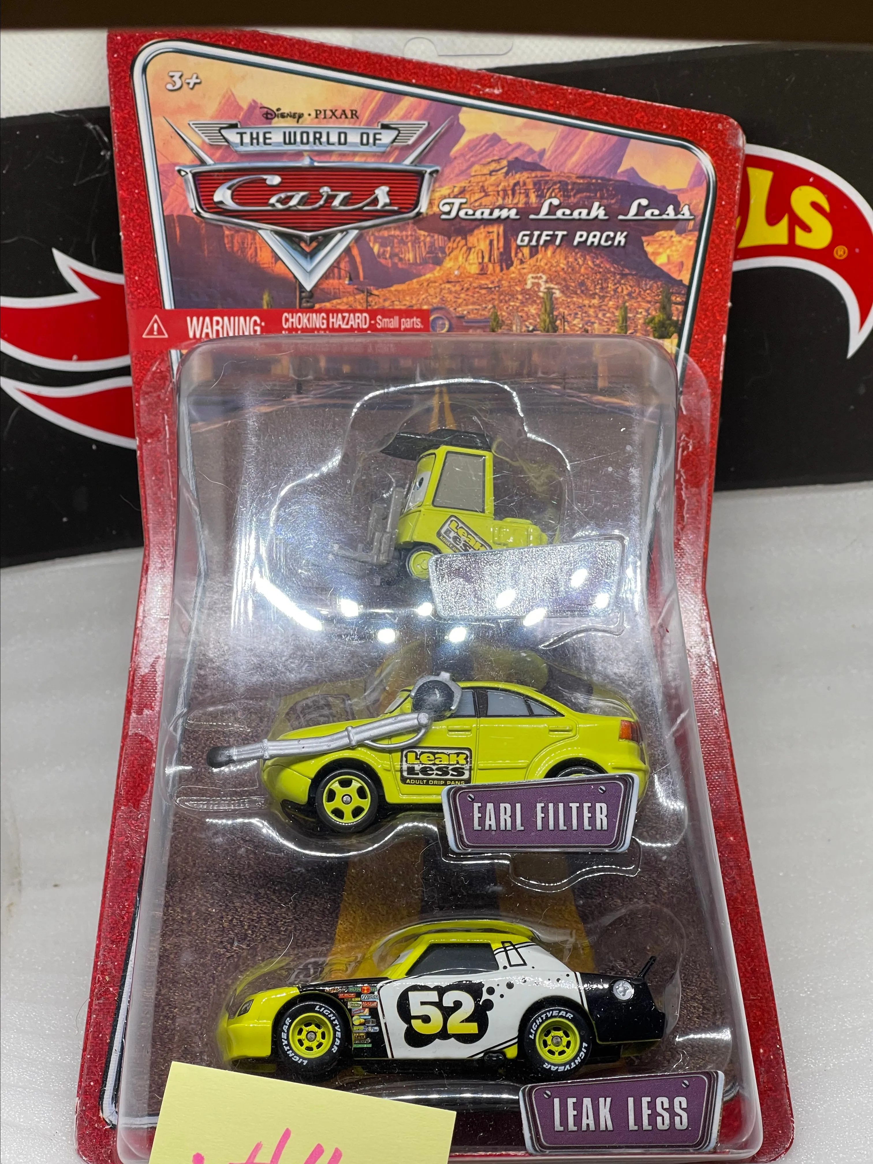 Product image for Disney Cars Multi-Packs Team Leak Less Gift Pack Diecast Car Set