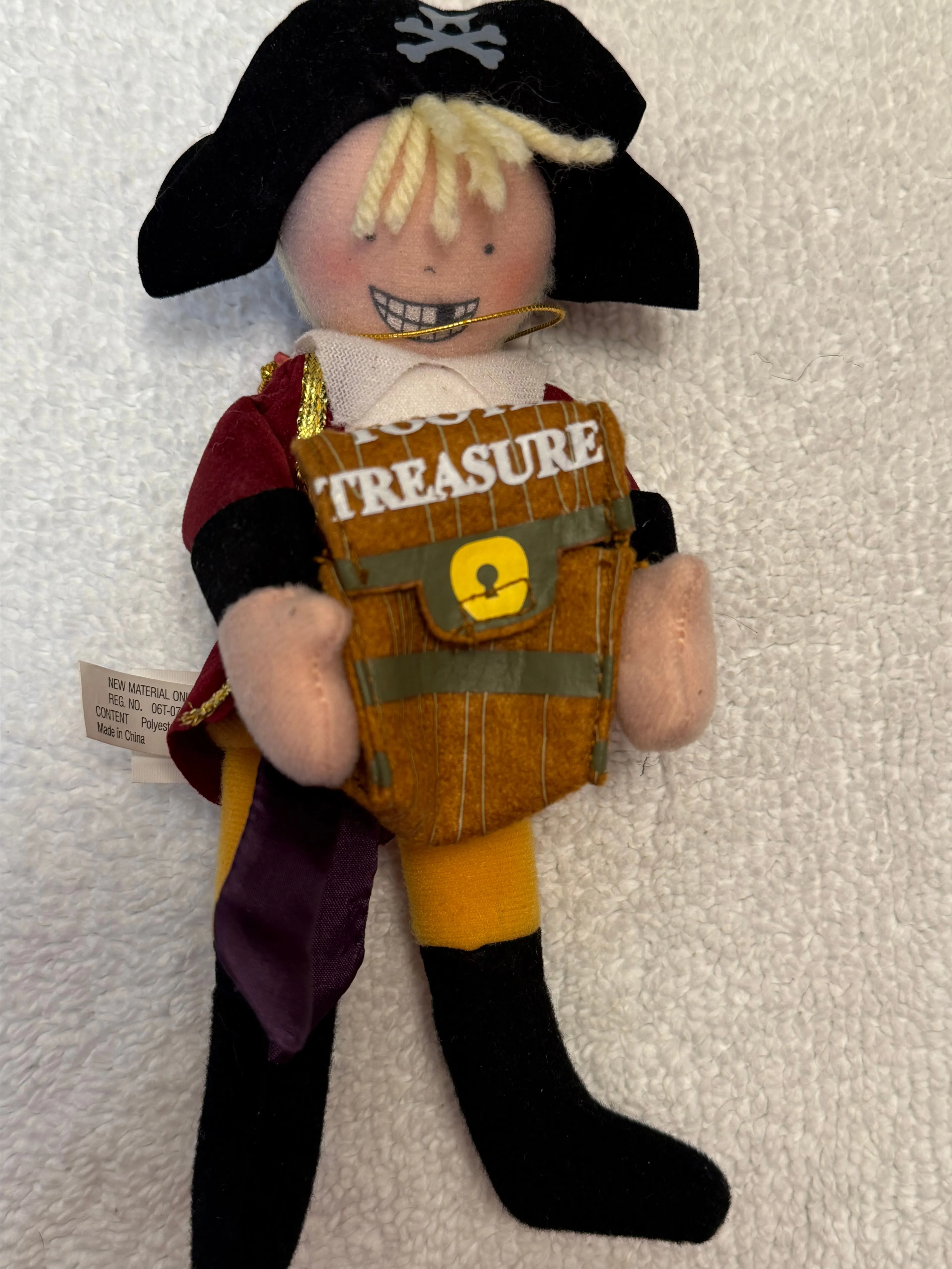 Product image for Tooth Holder Pirate ( captain hat) - North American Bear Company