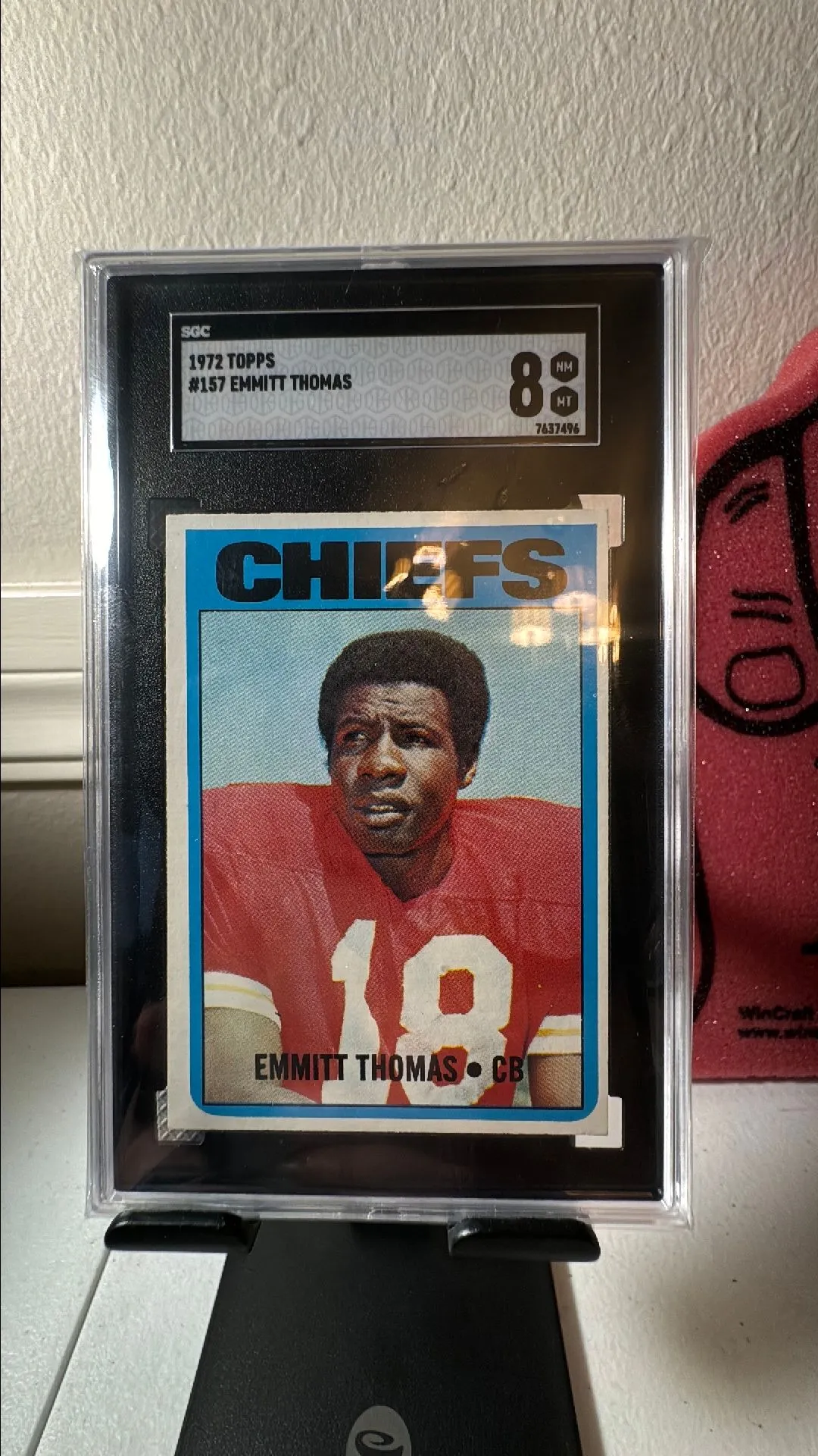 Product image for 1972 Topps Emmitt Thomas SGC  8