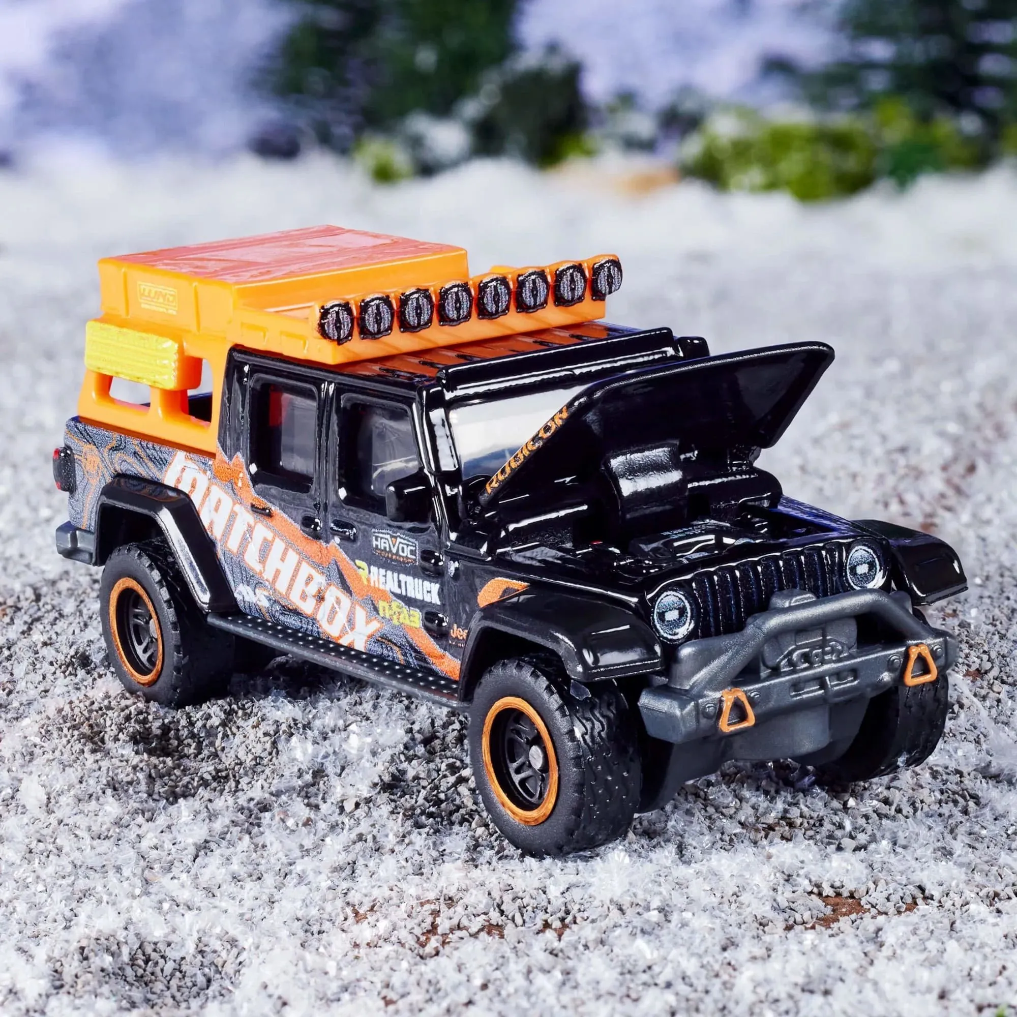 Product image for MBX Collectors Jeep Gladiator With Opening Hood and Detachable Rear Rack