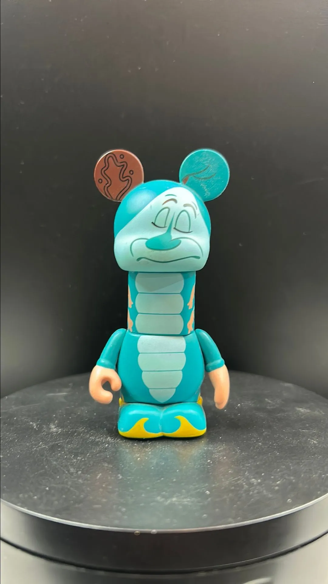 Product image for Disney - Alice in Wonderland - Caterpillar Vinylmation