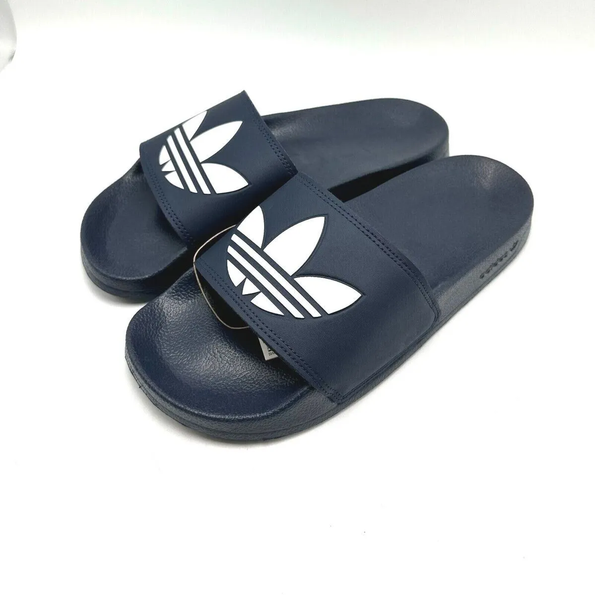 13bb10c3-d9d7-48c2-afab-cf967a1a3295