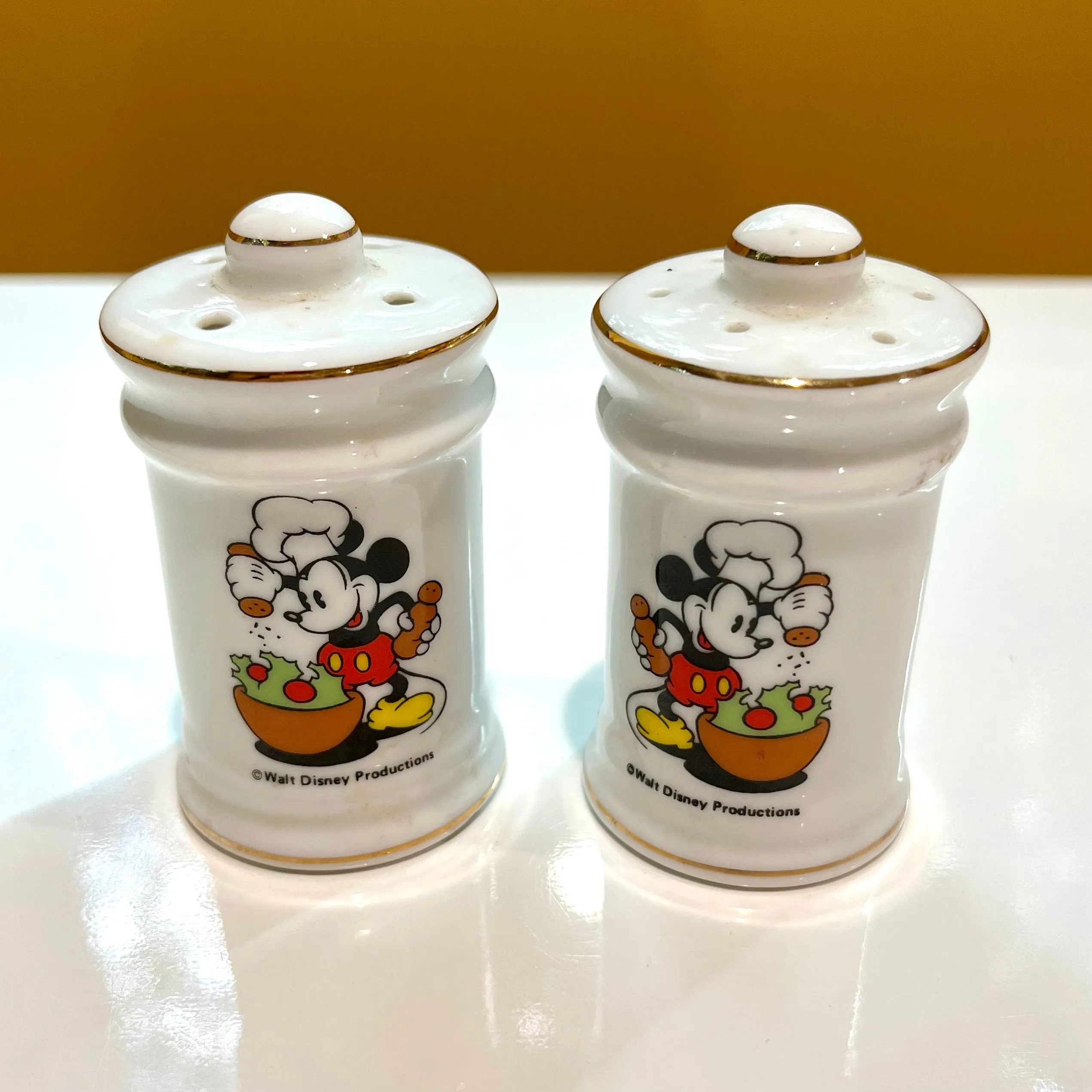 Product image for Mickey Mouse Disney shakers