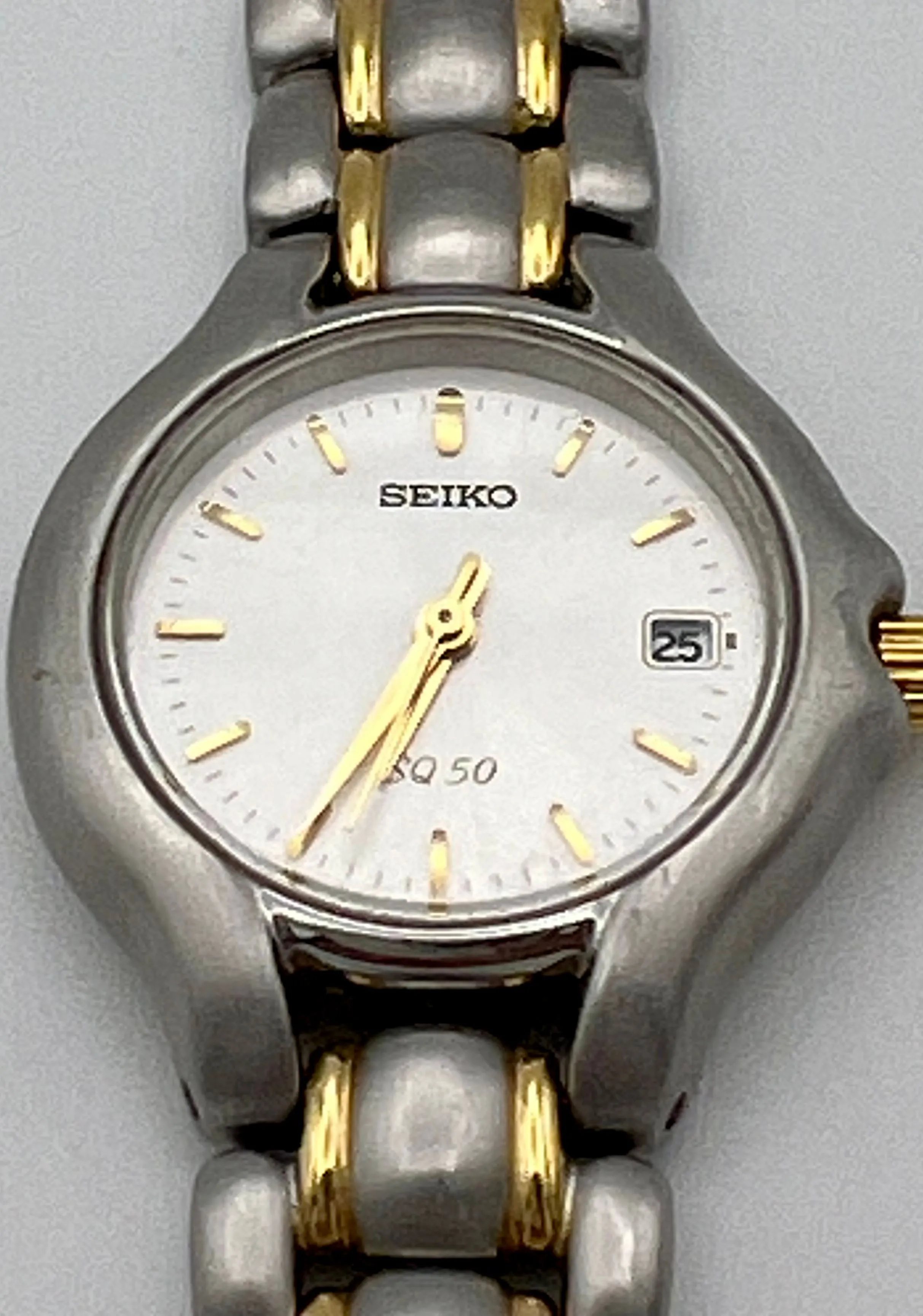 Listing Image Blurred Background
