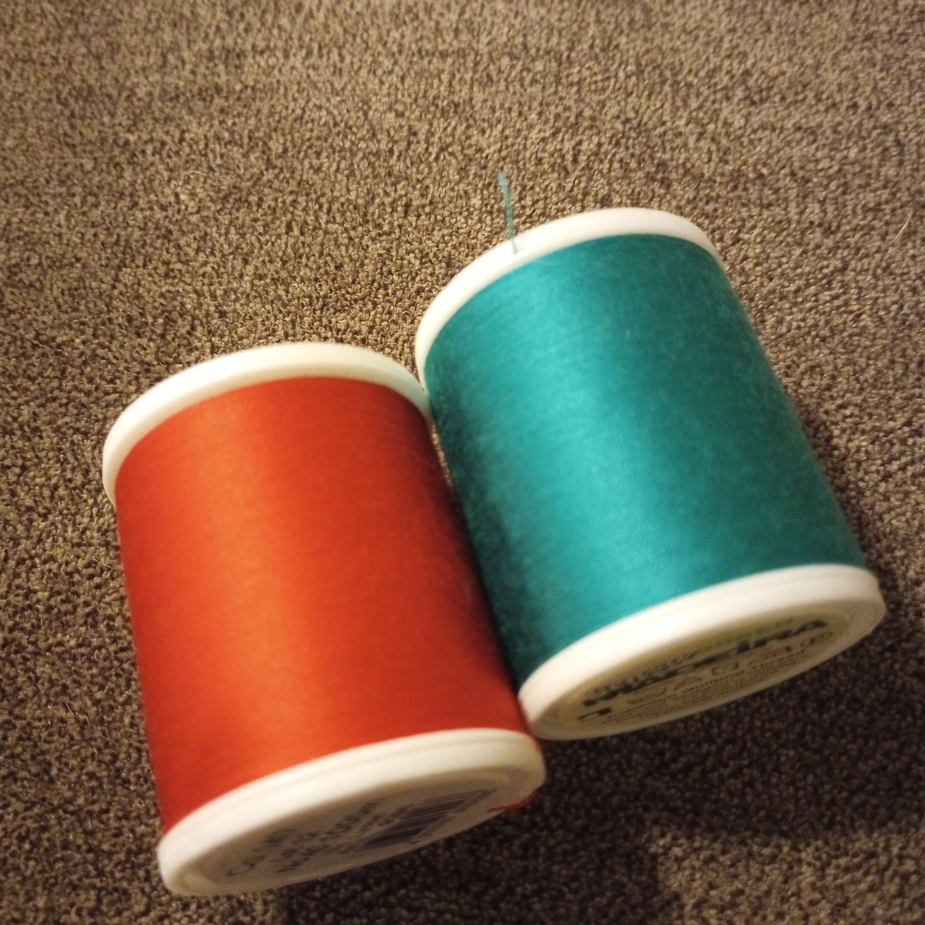 Product image for 2 Madeira Sensa Green premium quilting thread