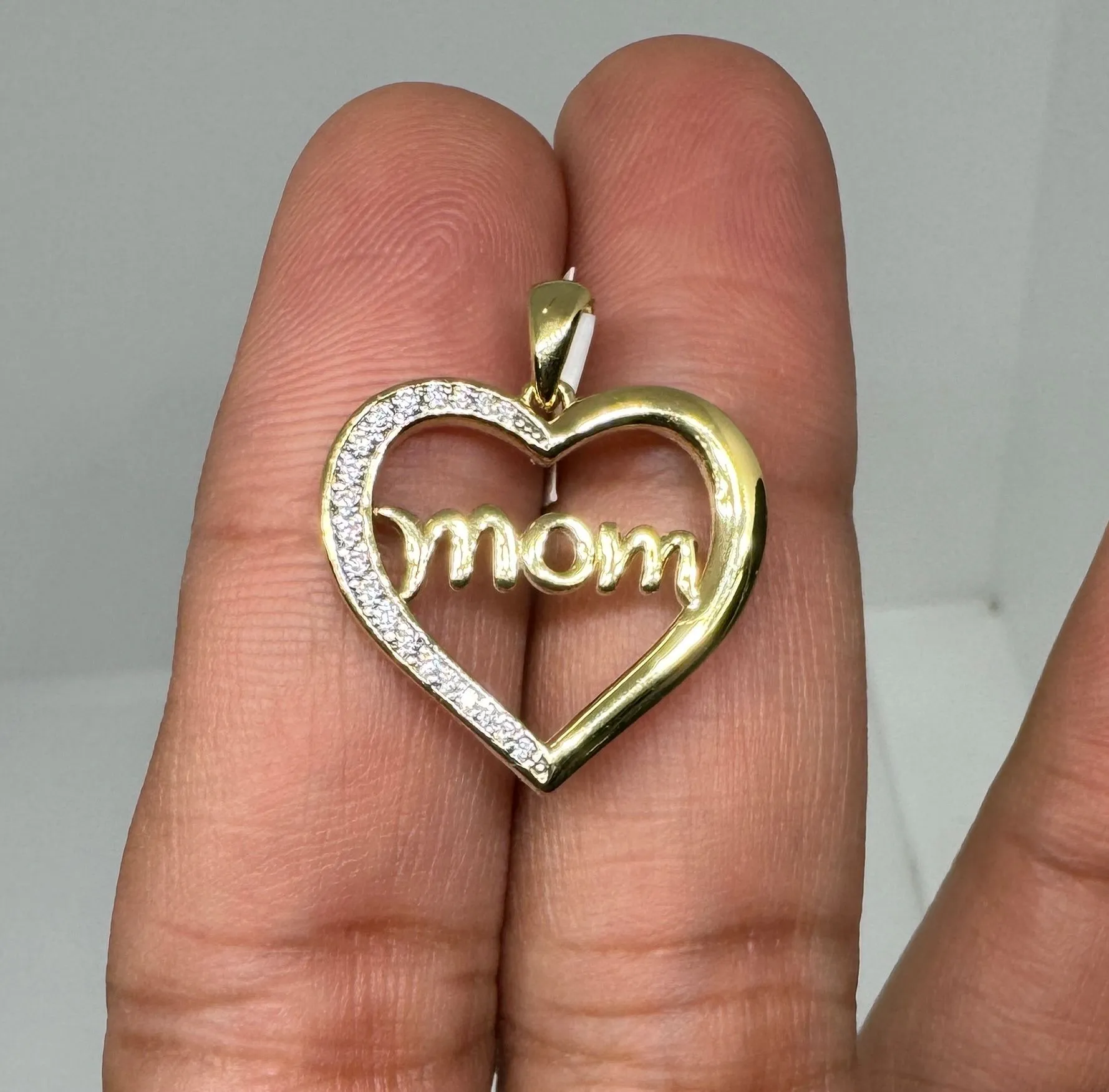 Product image for Mom Heart 925 Sterling Silver Cubic Zirconia Yellow Charm Pendant