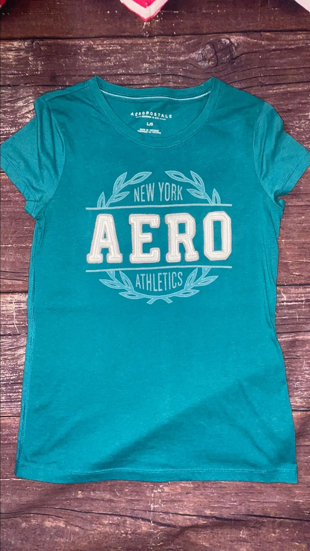 Listing Image Blurred Background