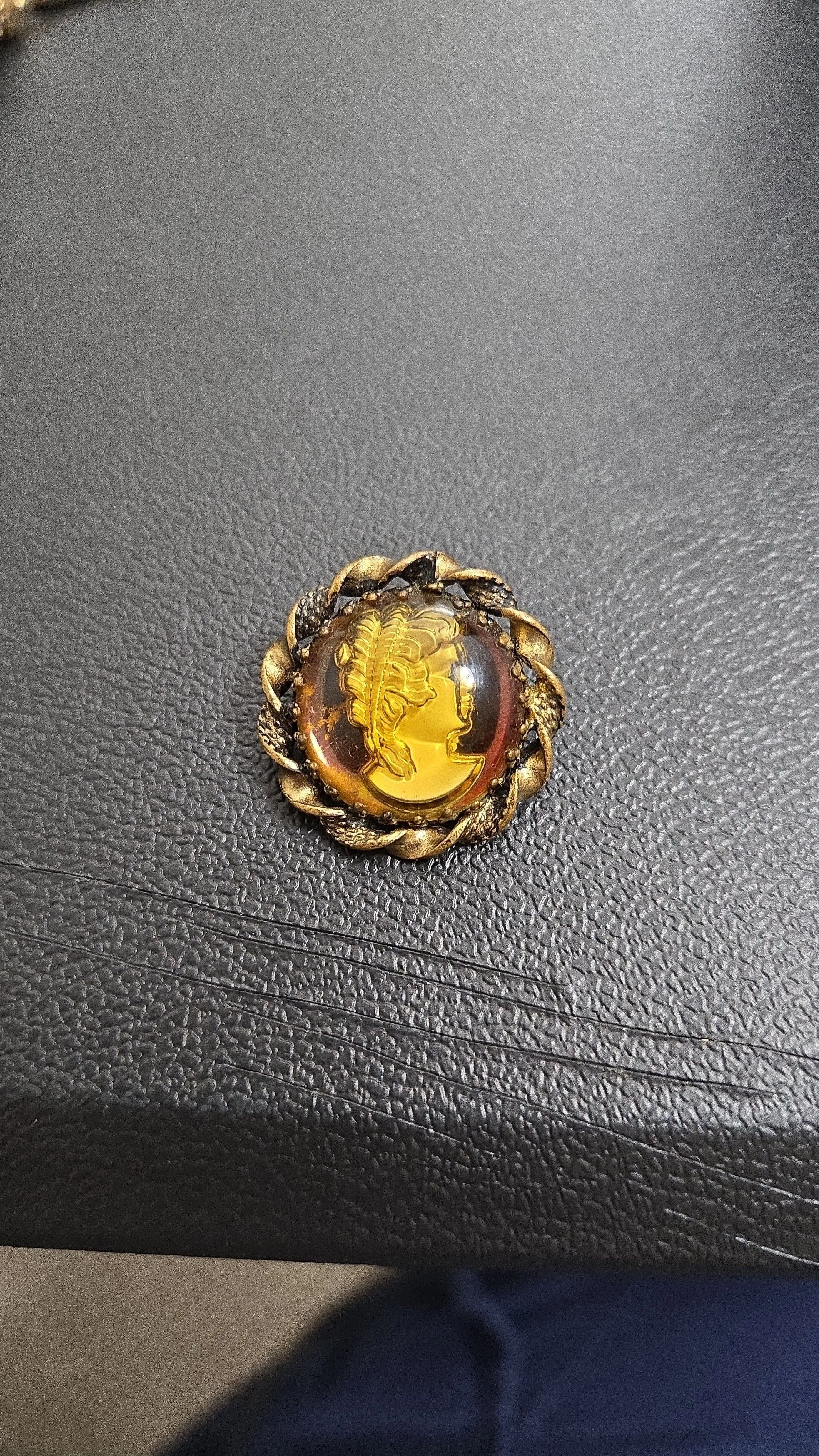 15687e01-345f-491f-bbd9-018a77d251d9