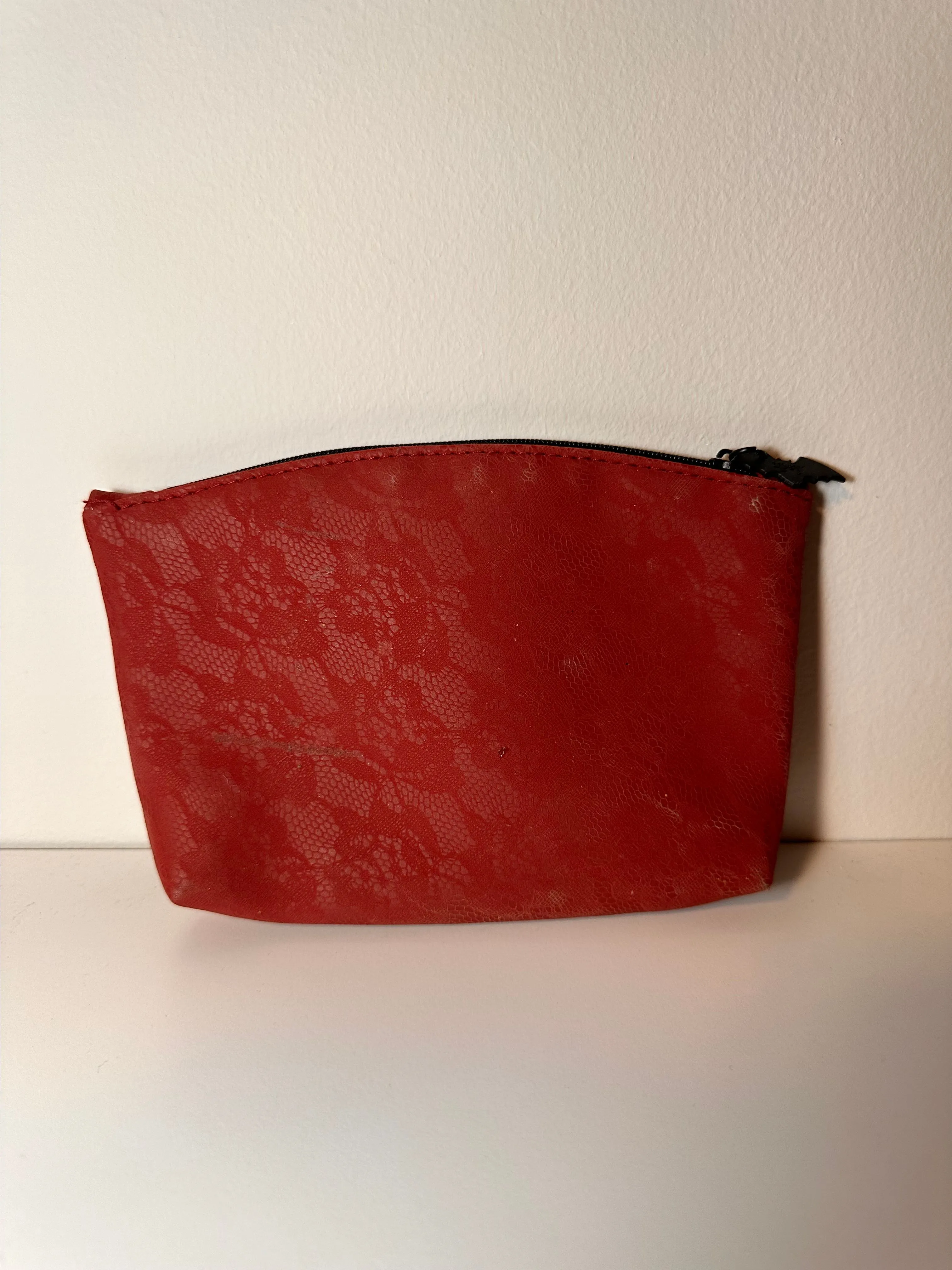 Listing Image Blurred Background