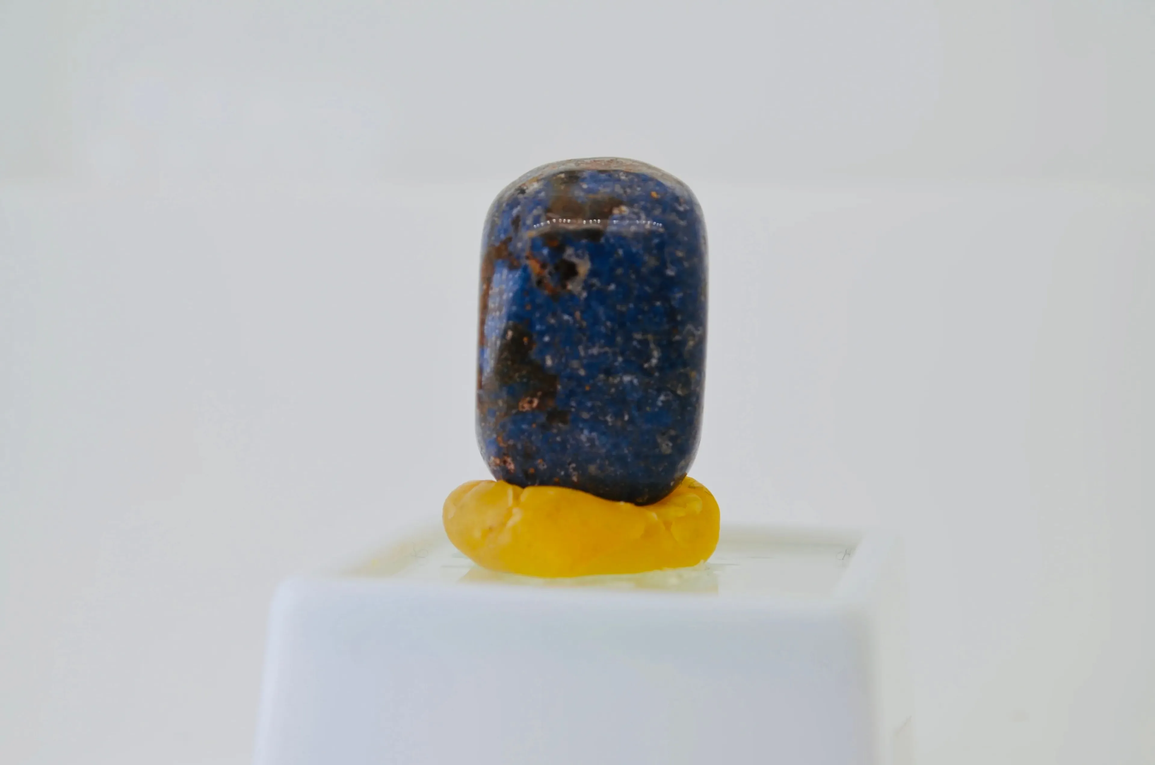 Product image for Dumortierite