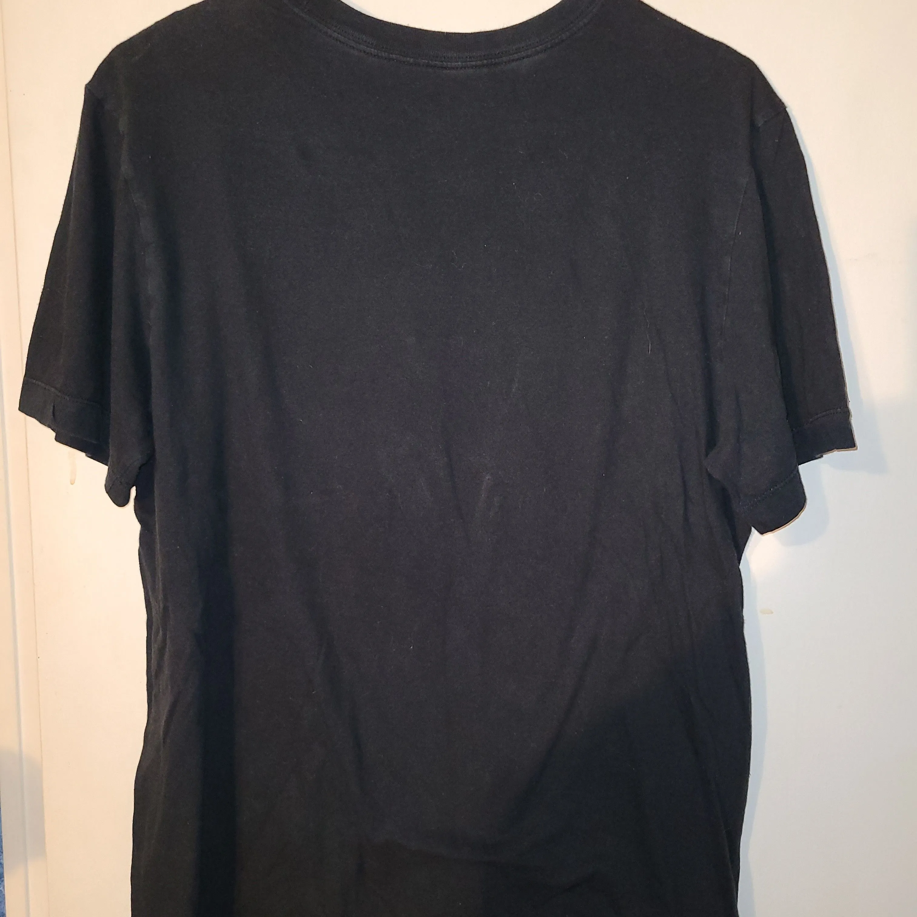 Listing Image Blurred Background