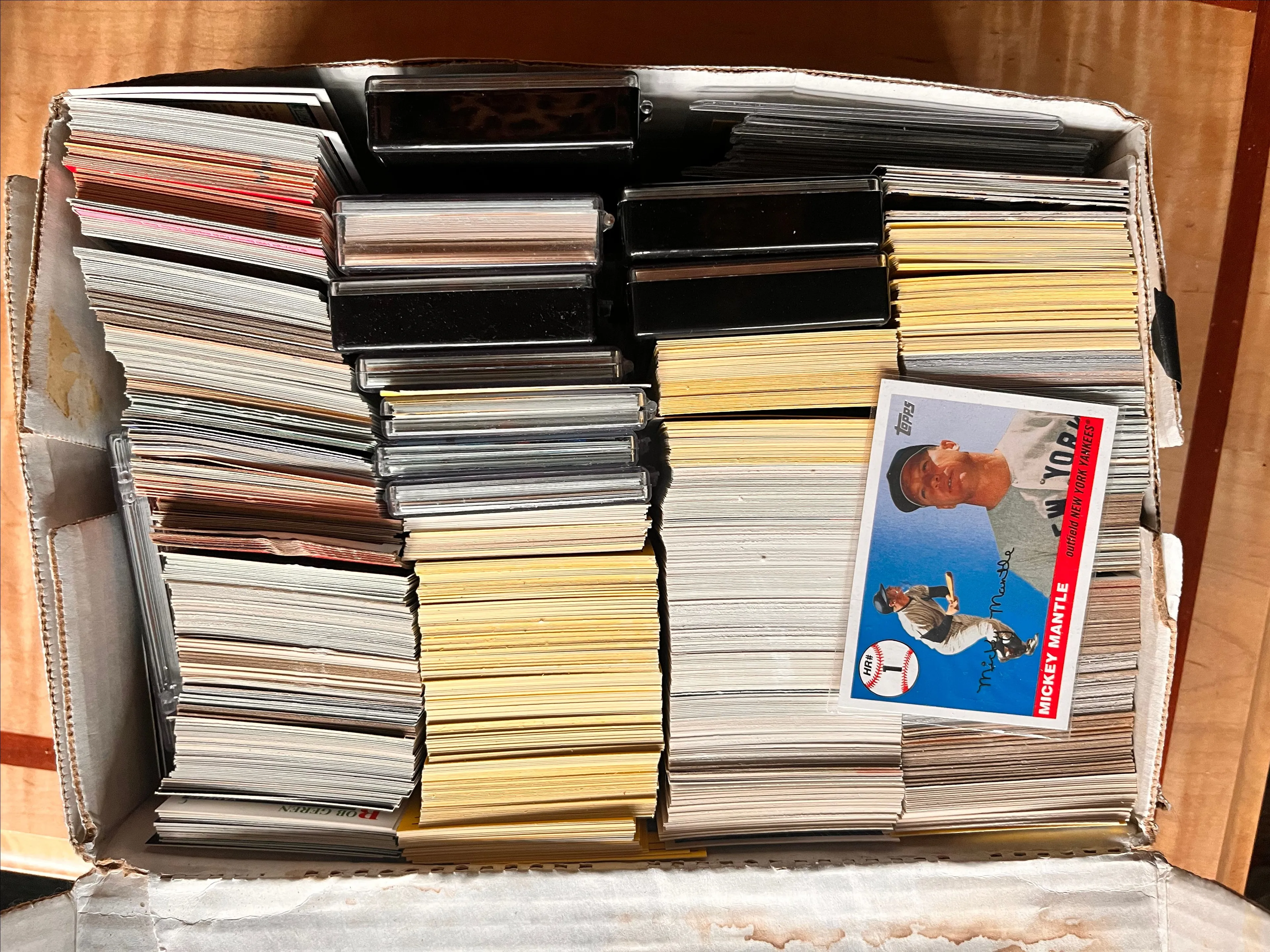 Product image for Boxed Lot of Baseball Cards