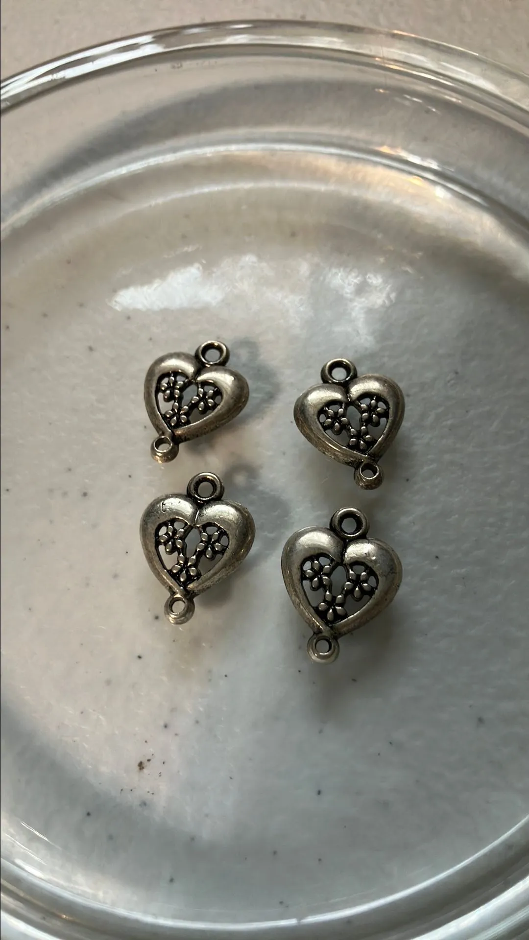 Product image for S18. Heart charms