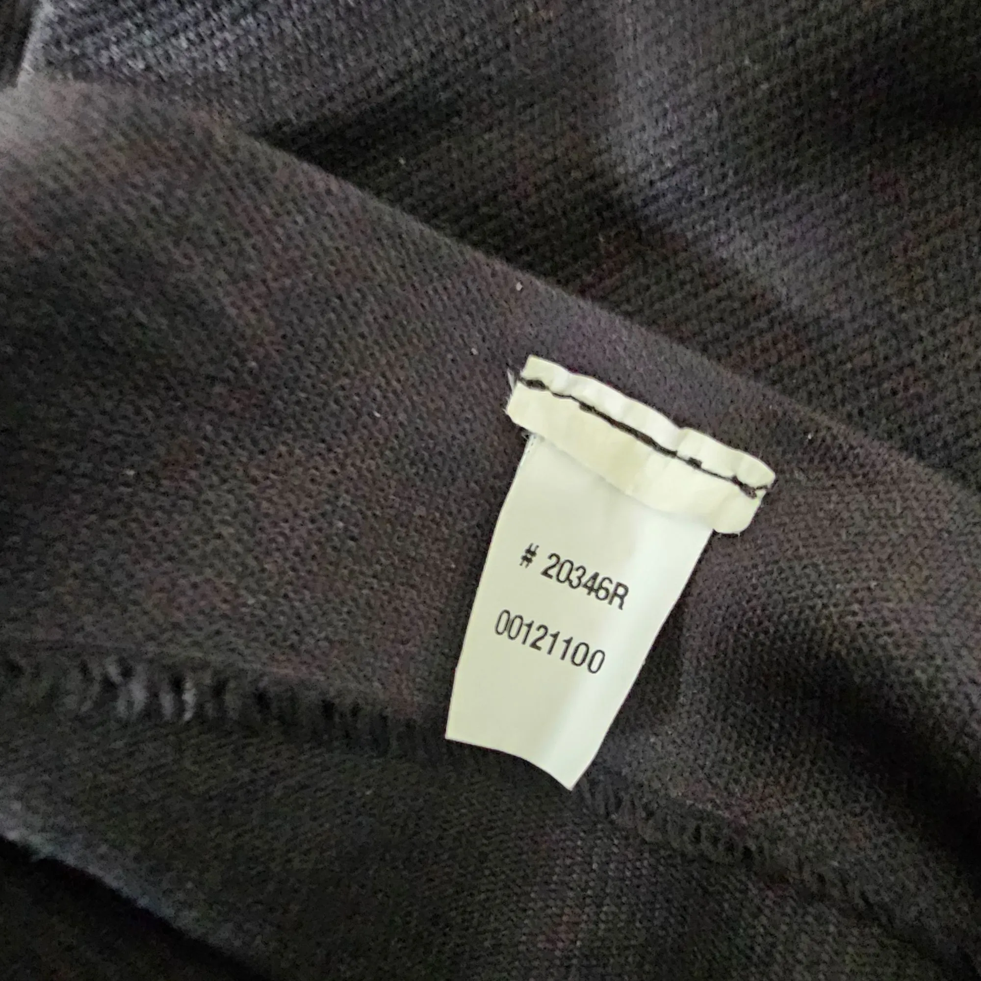 Listing Image Blurred Background