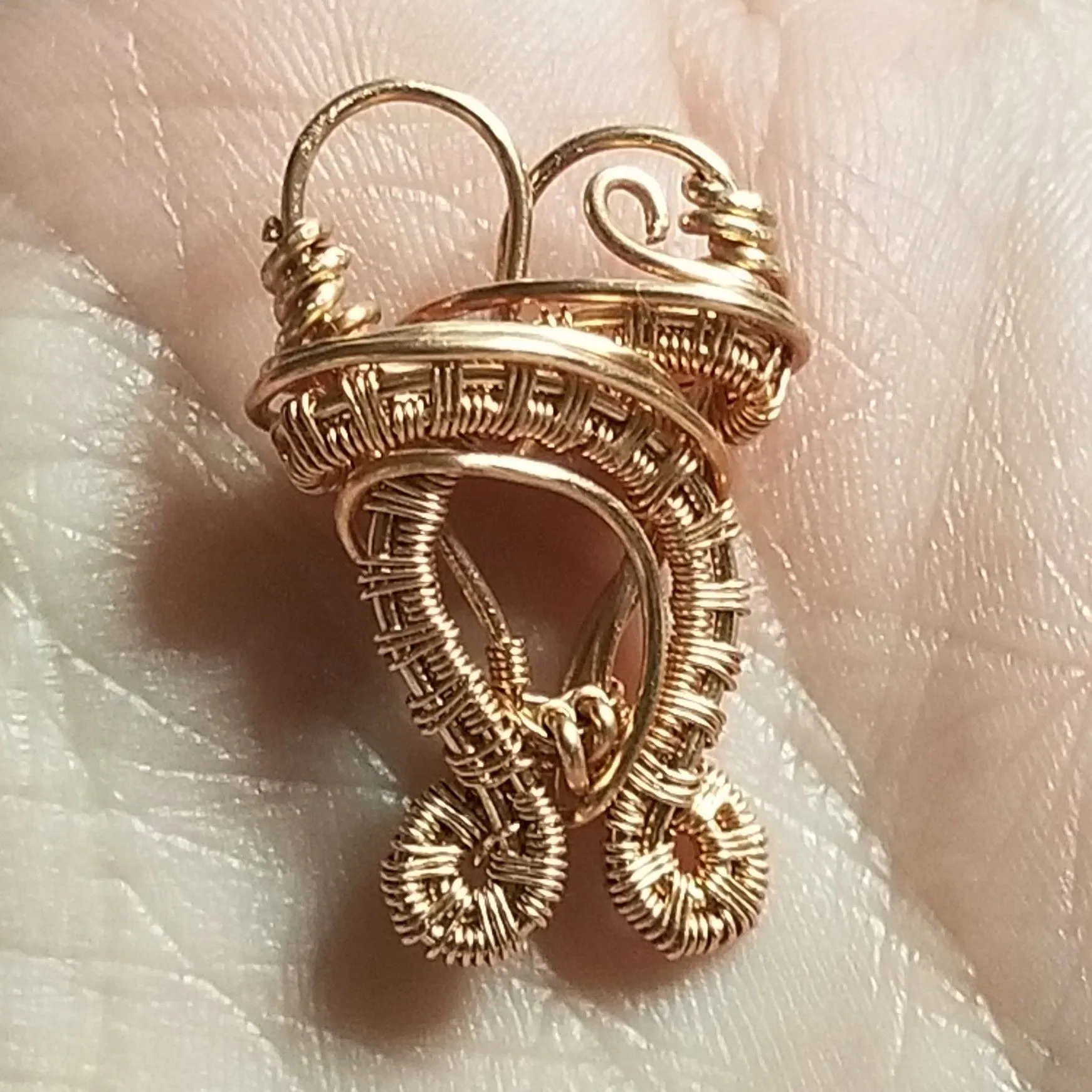 Product image for Heart shaped copper wire wrap