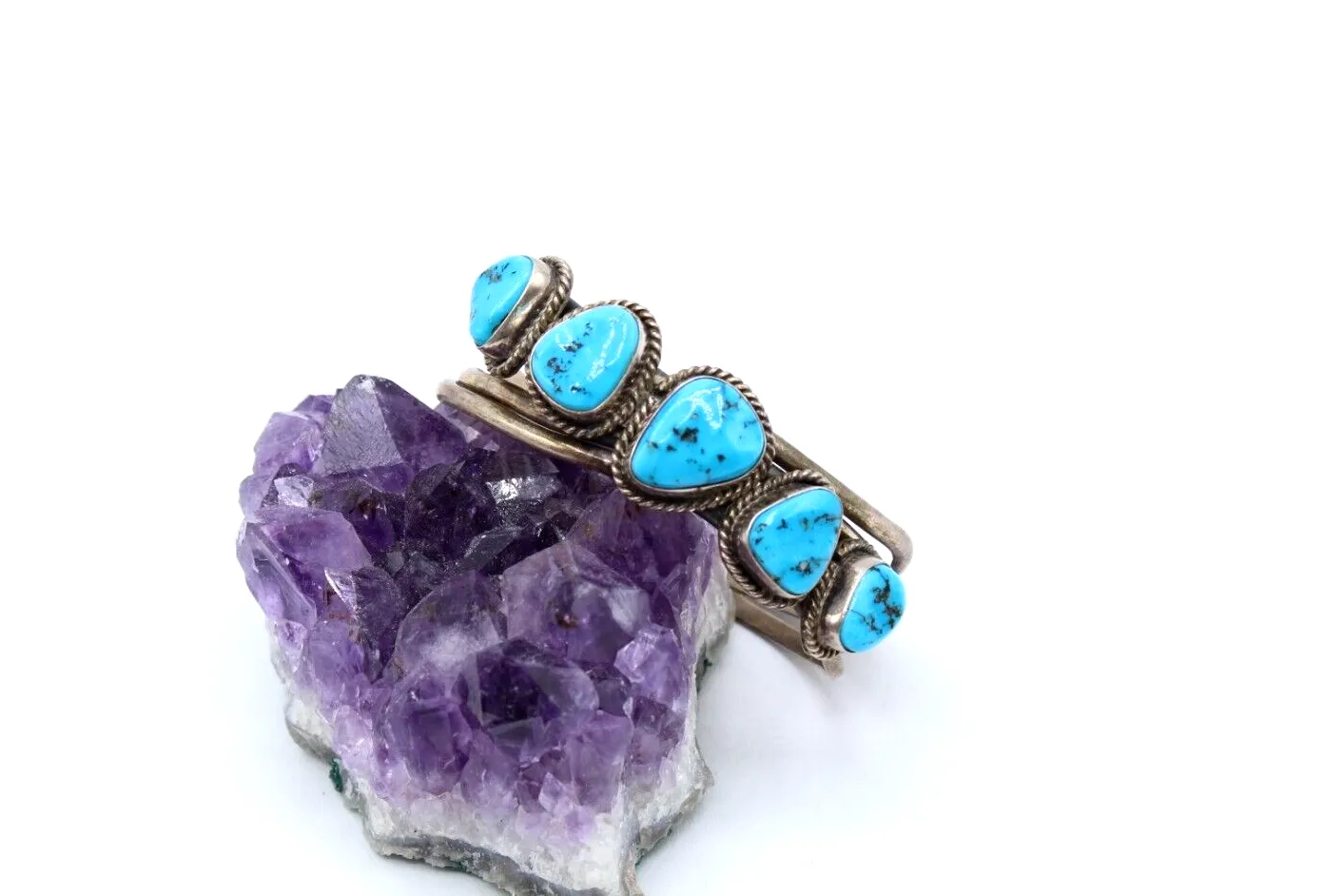 Product image for TQ437	Running Bear Shop Sterling Silver Turquoise Cuff 41.8g