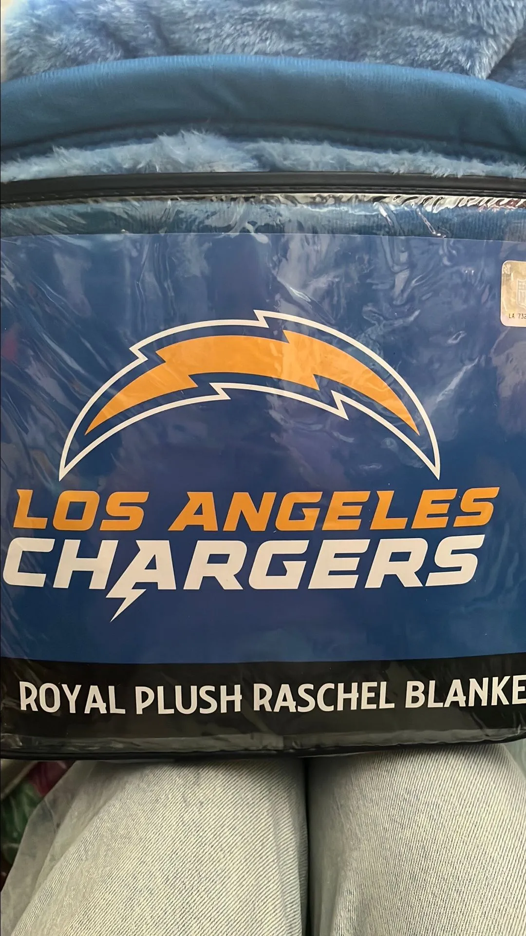 Product image for Chargers twin blanket