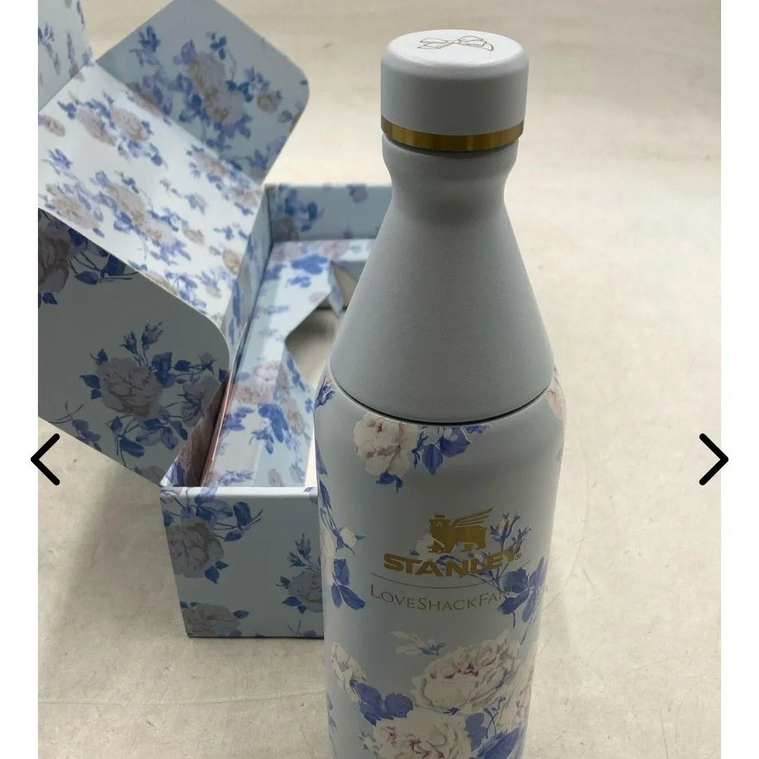 Product image for 20 oz Stanley Love Shack Fancy Slim bottle 